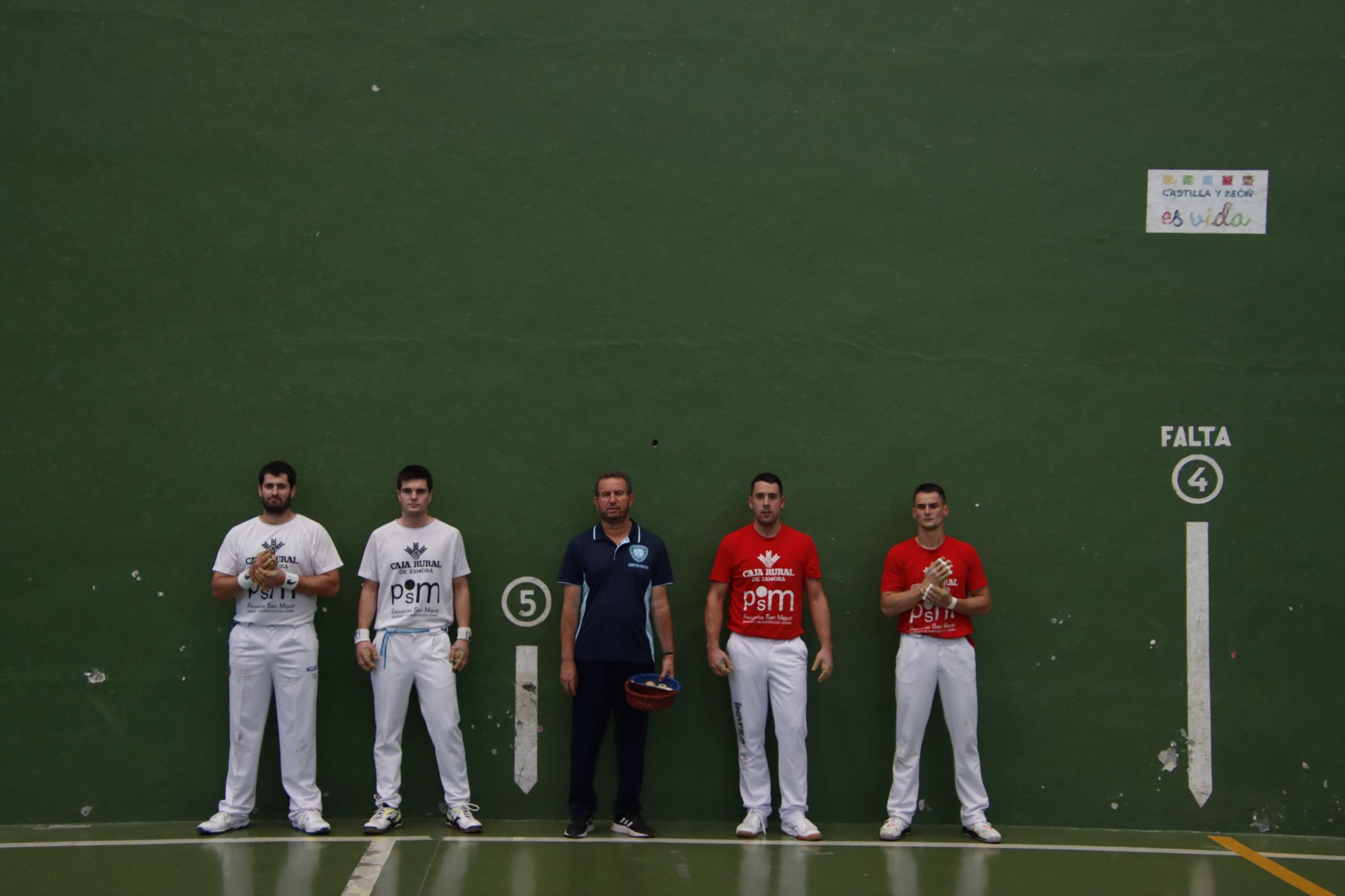 Pelota a mano