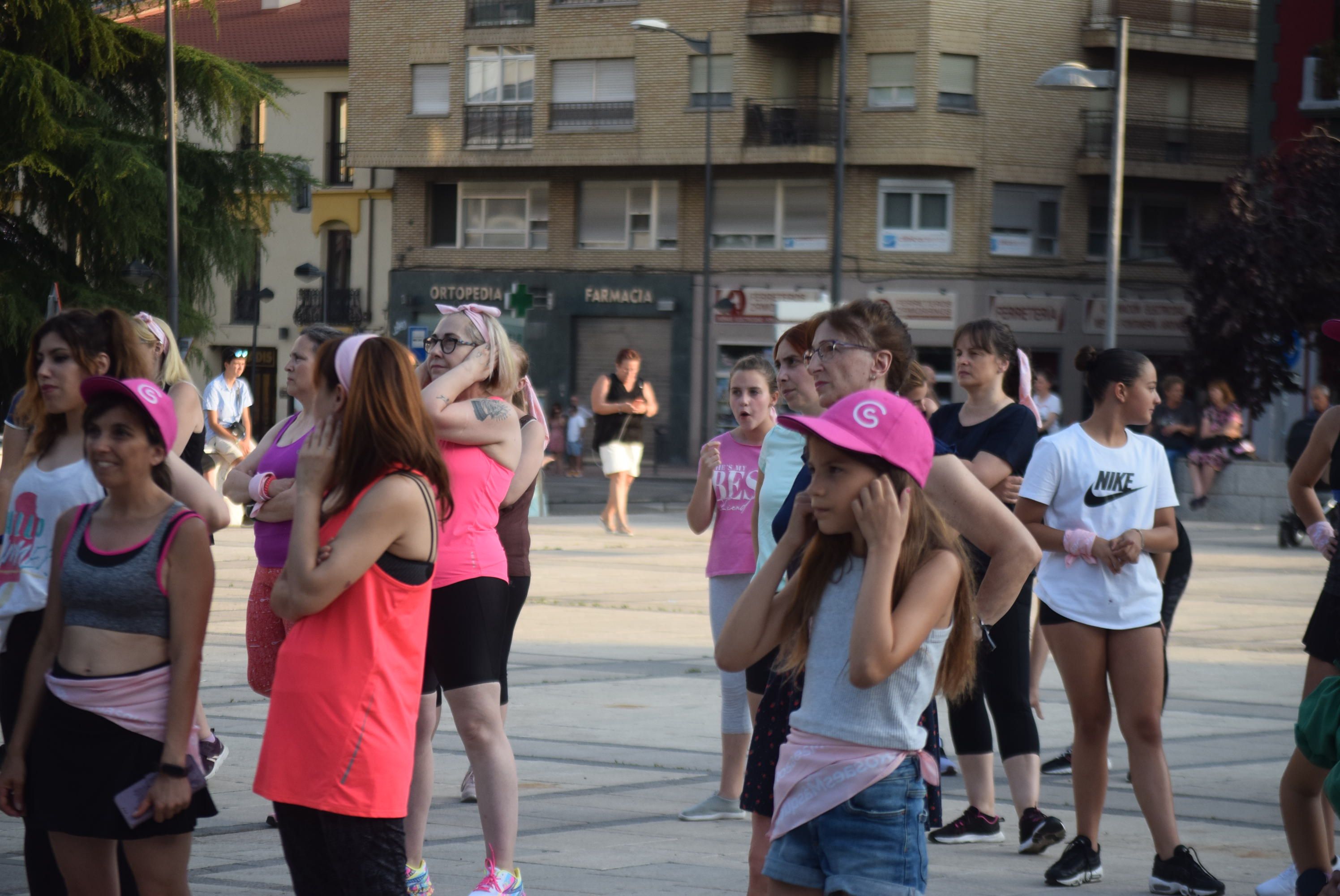 IV Baila contra el Cáncer en la Plaza de la Marina (40)