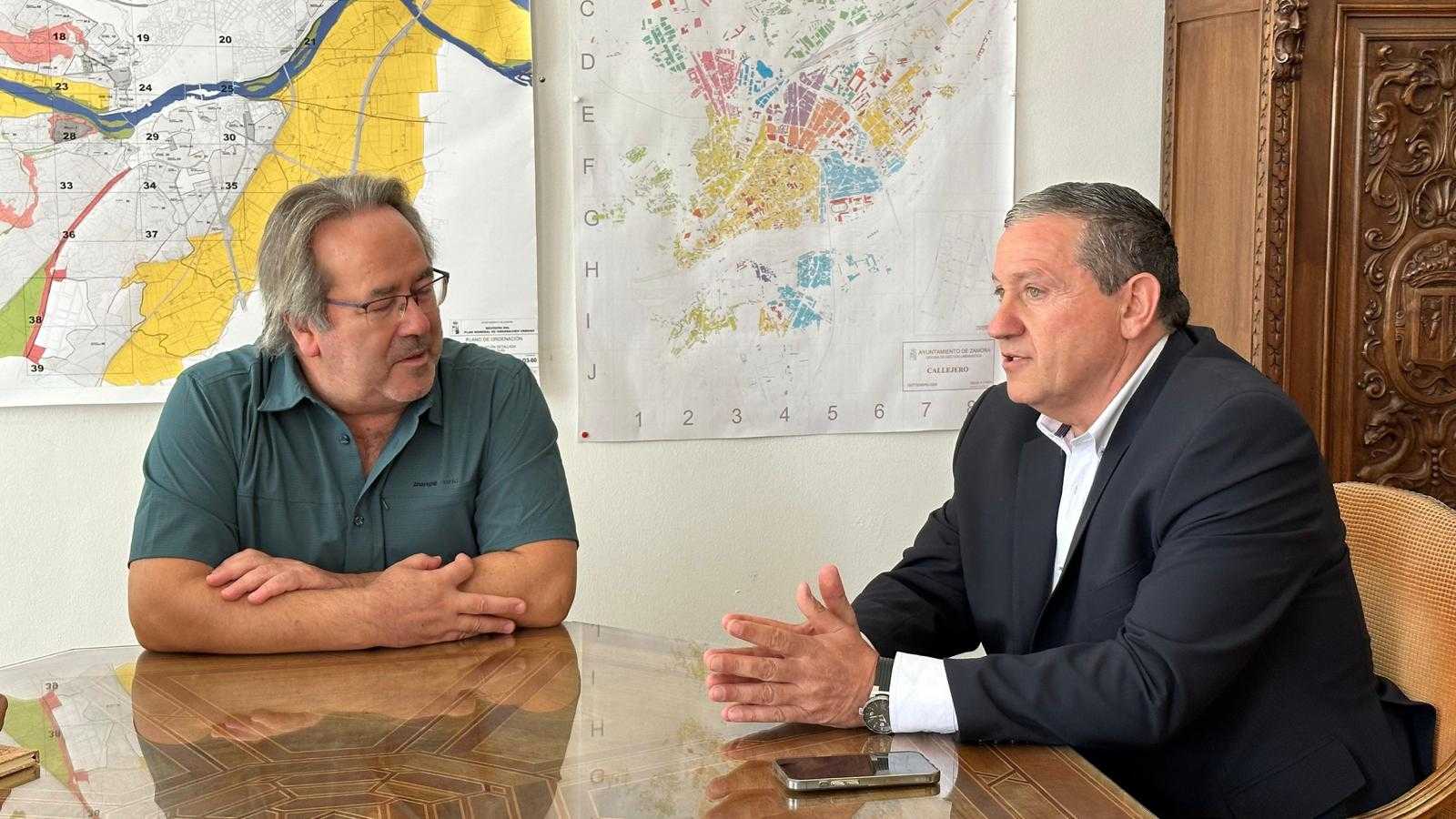 Reunión entre Faúndez y Guarido