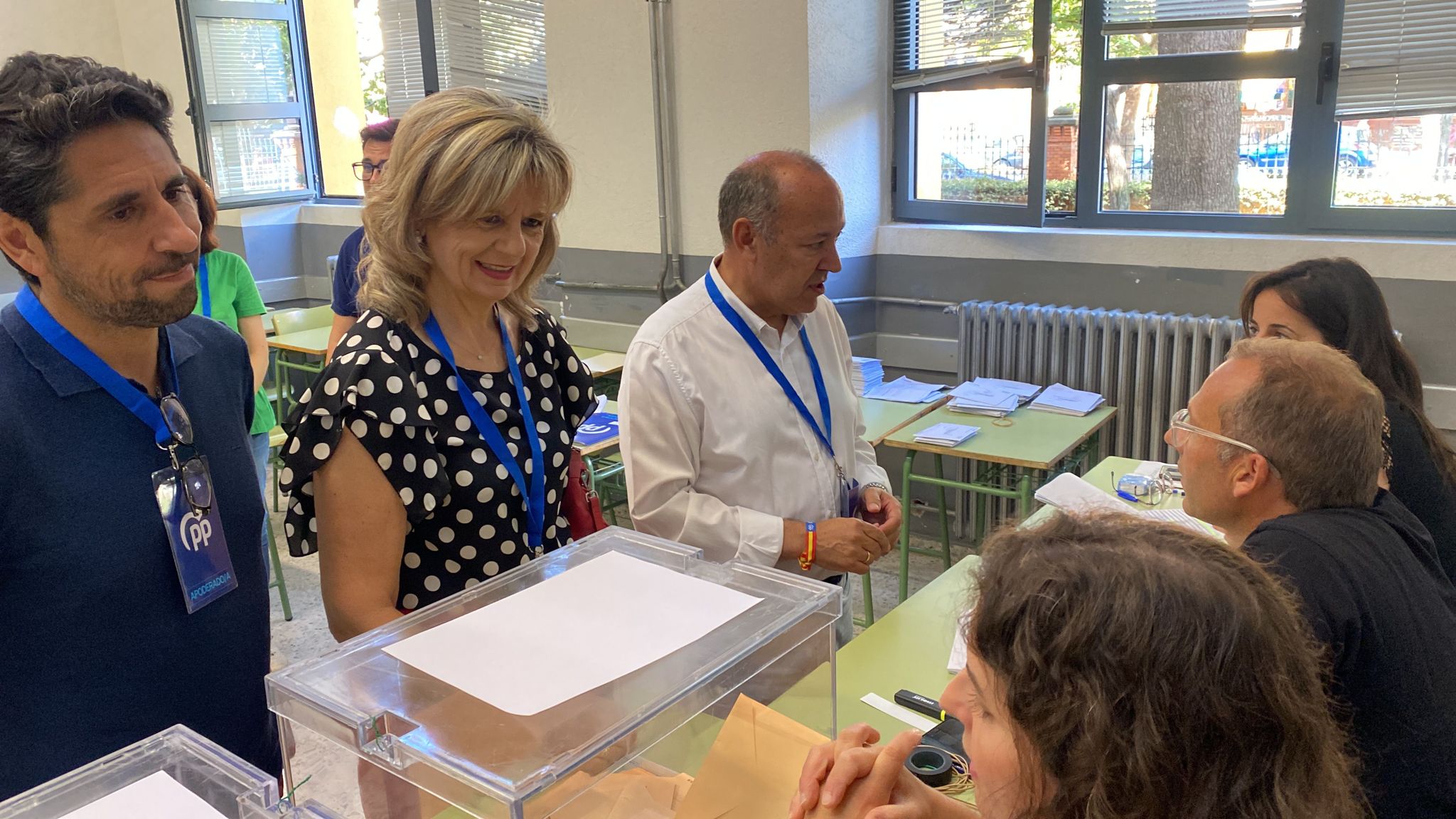 José María Barrios, tras ejercer su derecho a voto