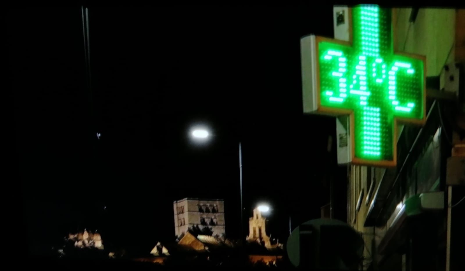 La ola de calor aprieta en la noche zamorana