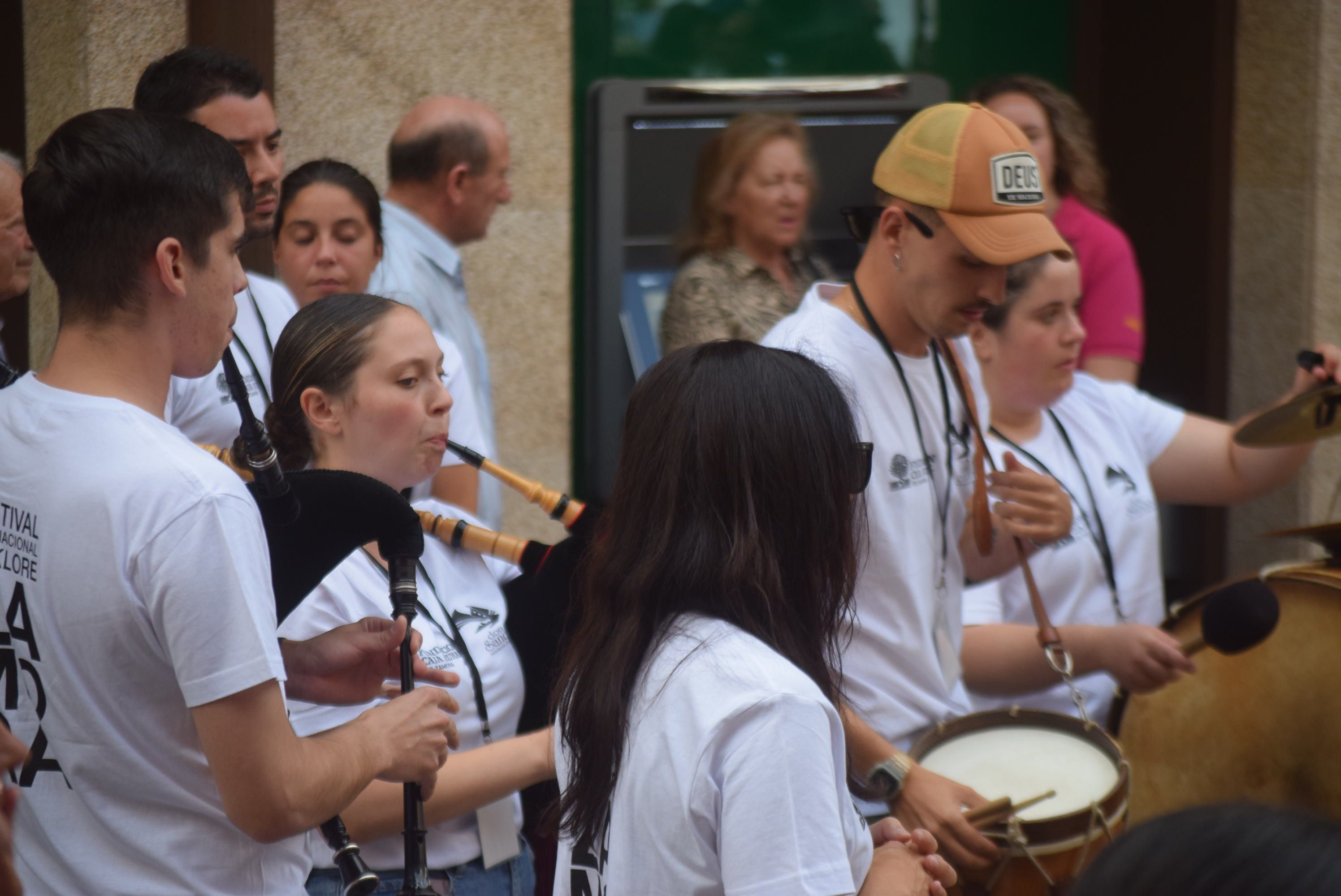 Pasacalles Folklore Zamora (2)