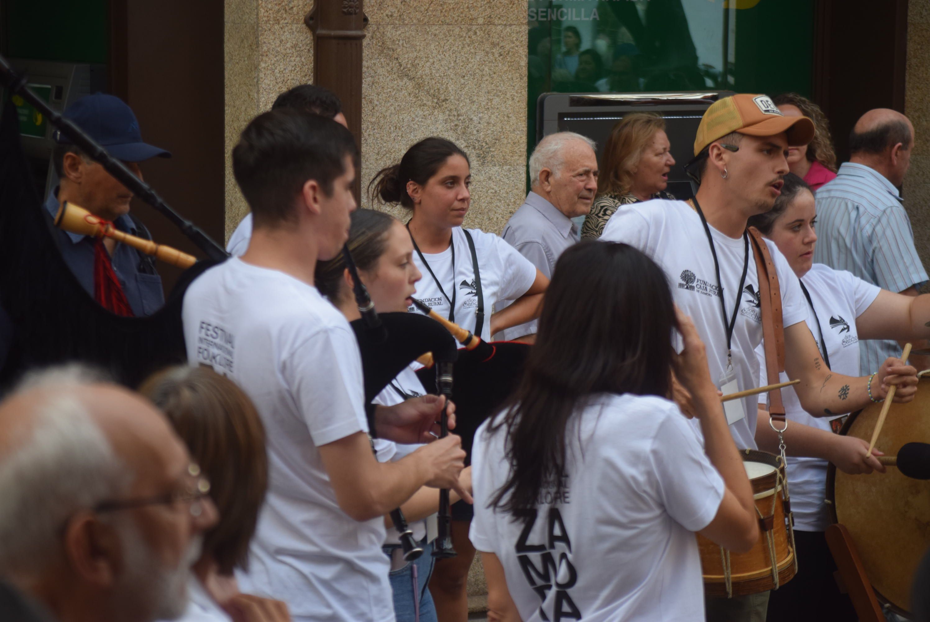 Pasacalles Folklore Zamora (3)