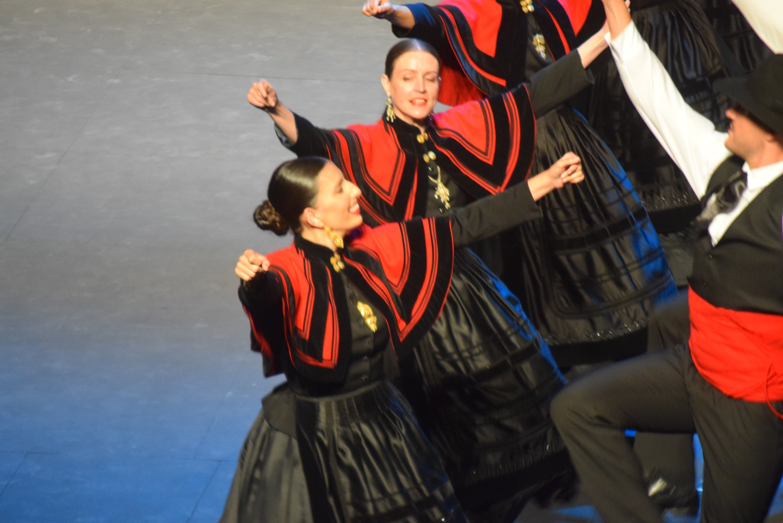 Gala Folklórica Internacional (40)