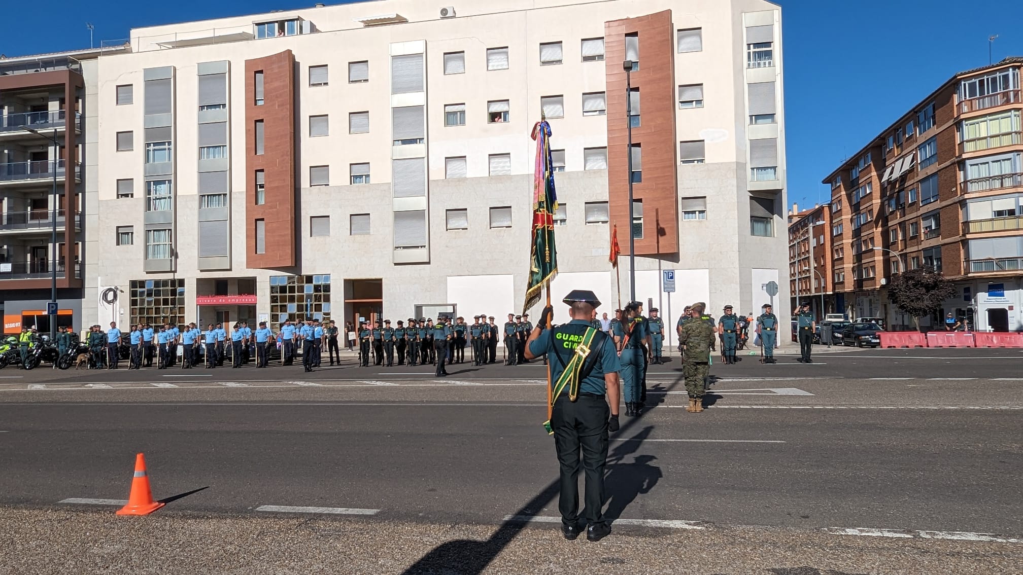 Así ha sido el ensayo general de la Guardia Civil de Zamora con motivo del Día del Pilar