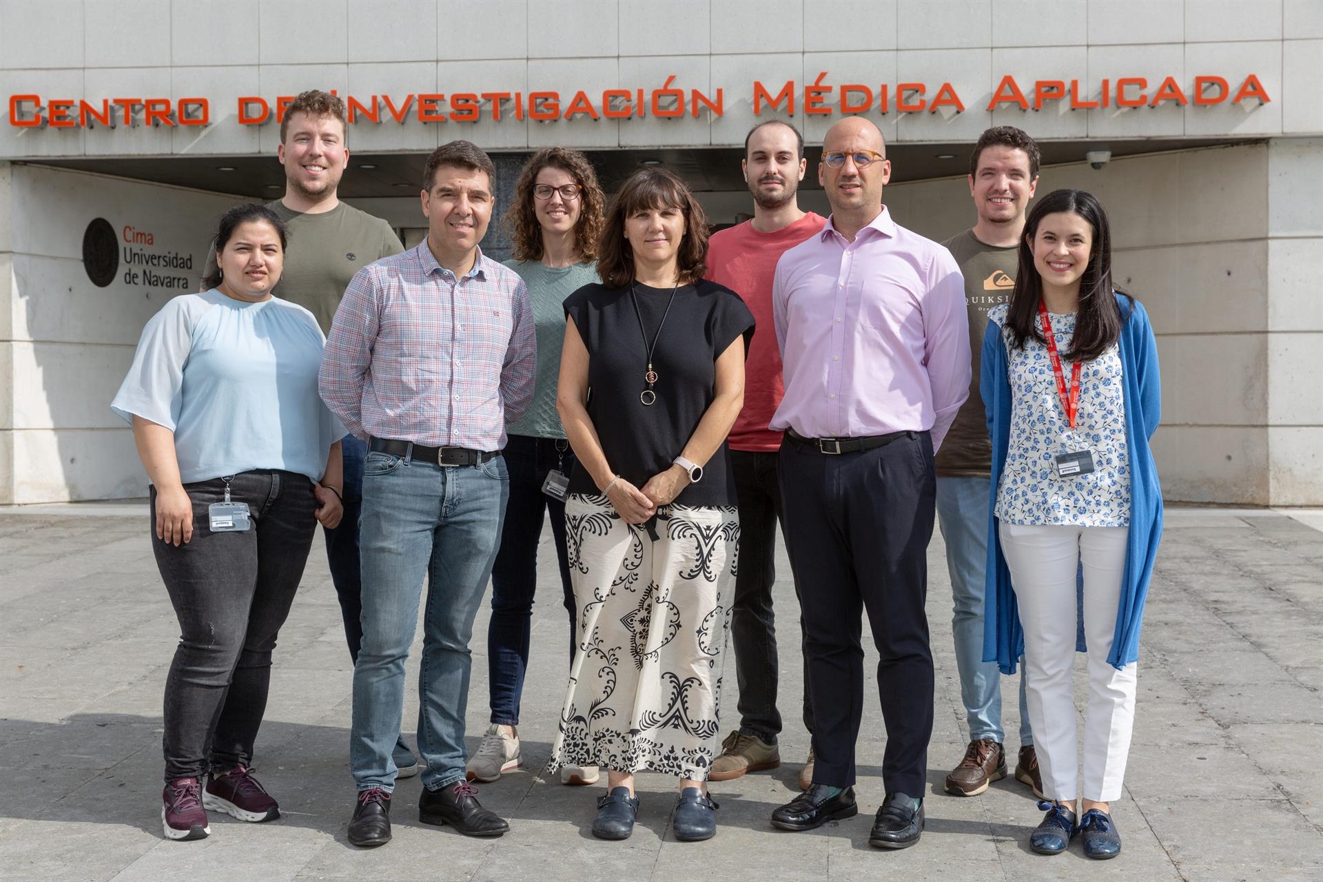 Equipo de investigación del Cima.   (C) MANUEL CASTELLS CLEMENTE