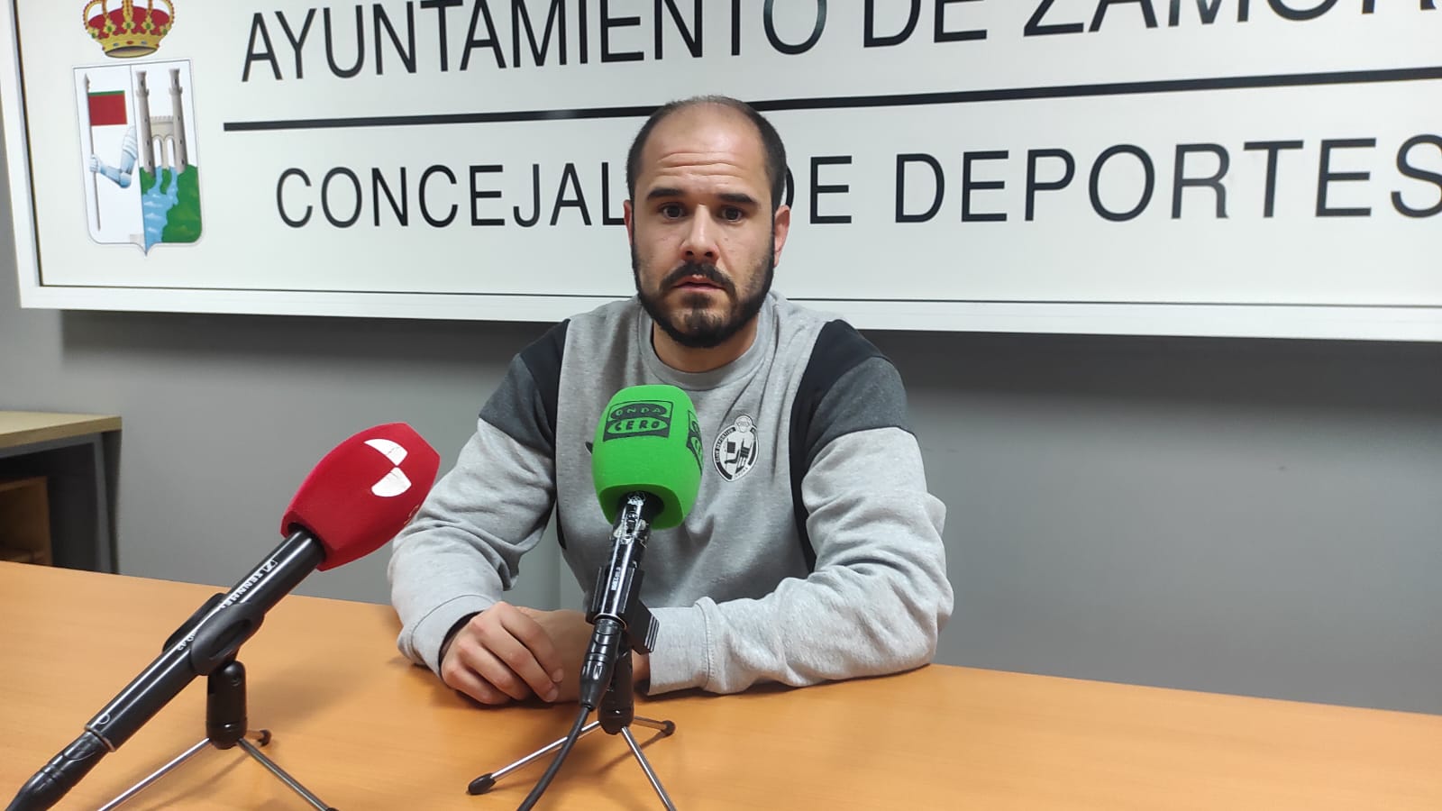 Pablo Rivas, entrenador del River Zamora. 