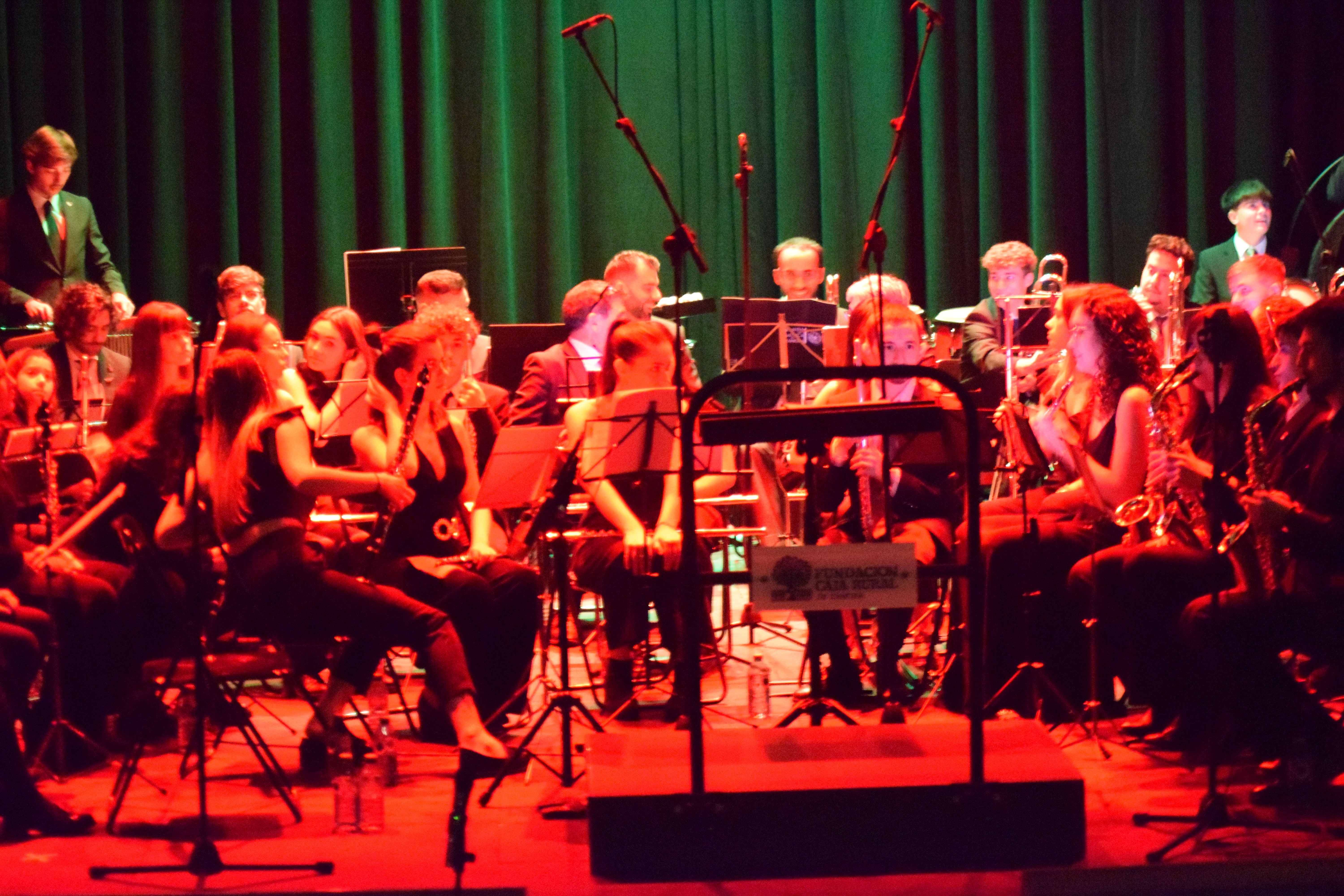 La Banda de Música honra a su patrona en el Teatro Principal