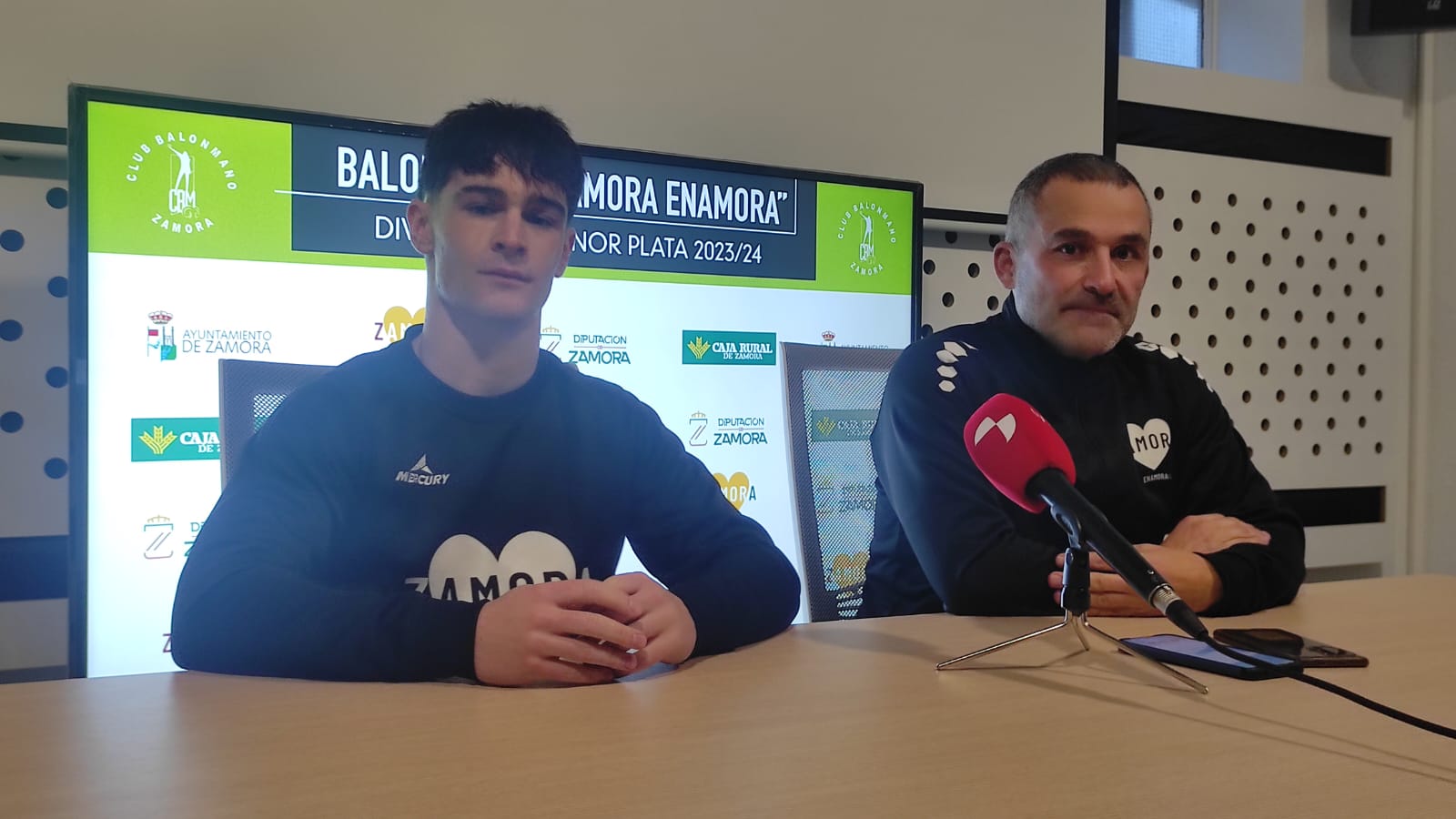 Diego Soto y Marco Torres, del Club Balonmano Zamora.