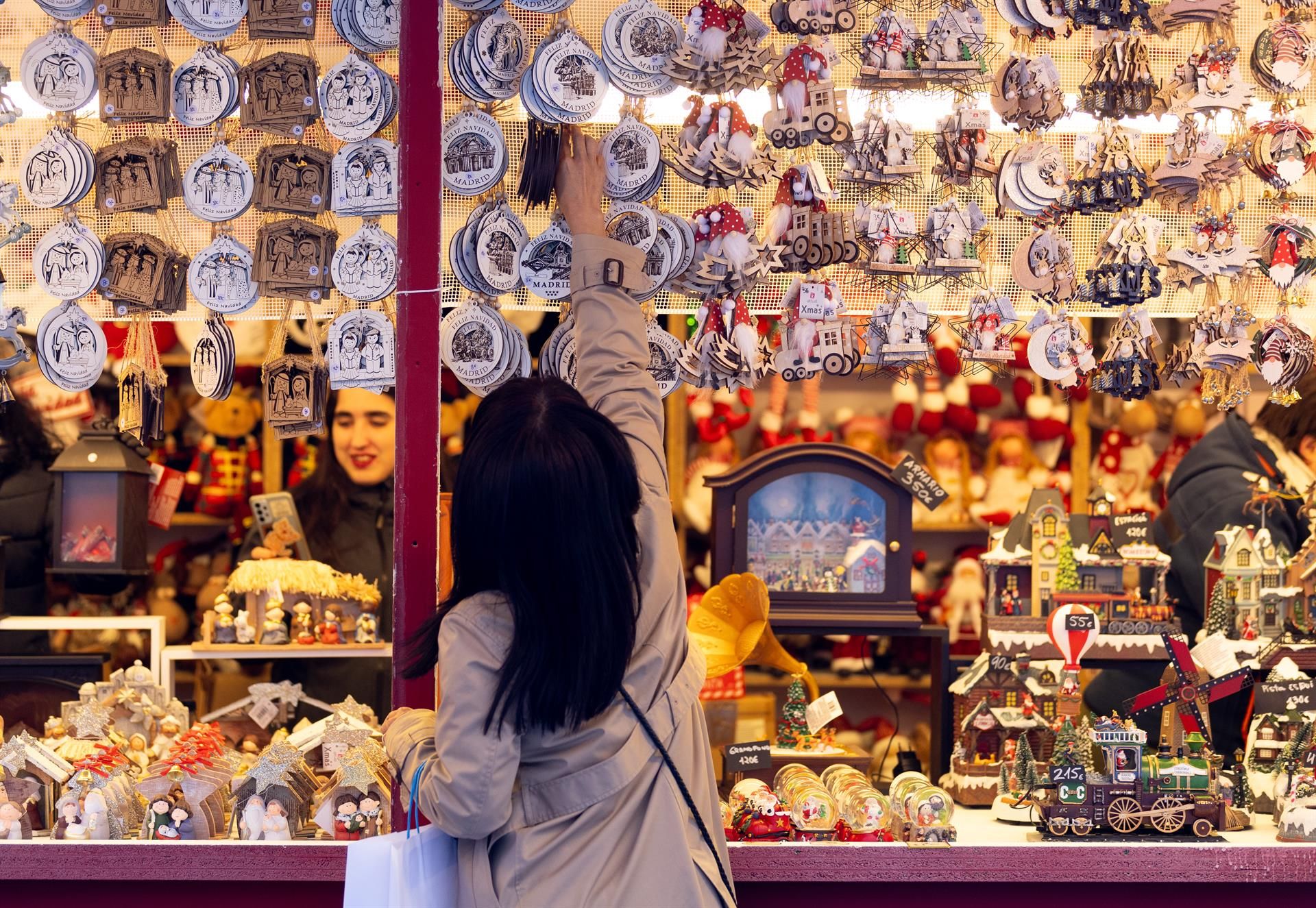 Vallisoletanos, sevillanos y madrileños, los españoles con mayor espíritu navideño