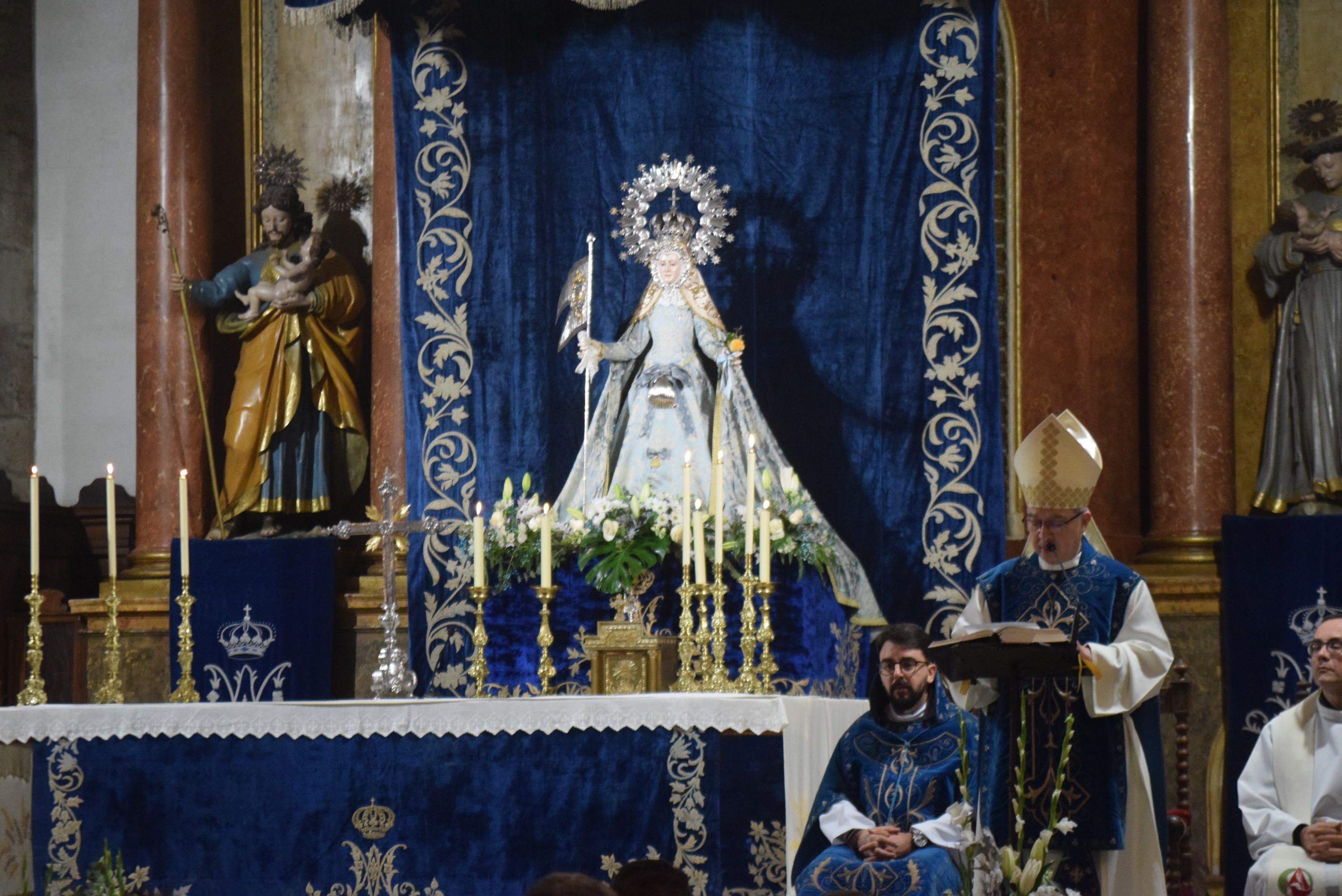 La Virgen de la Concha recuerda su Coronación Canónica