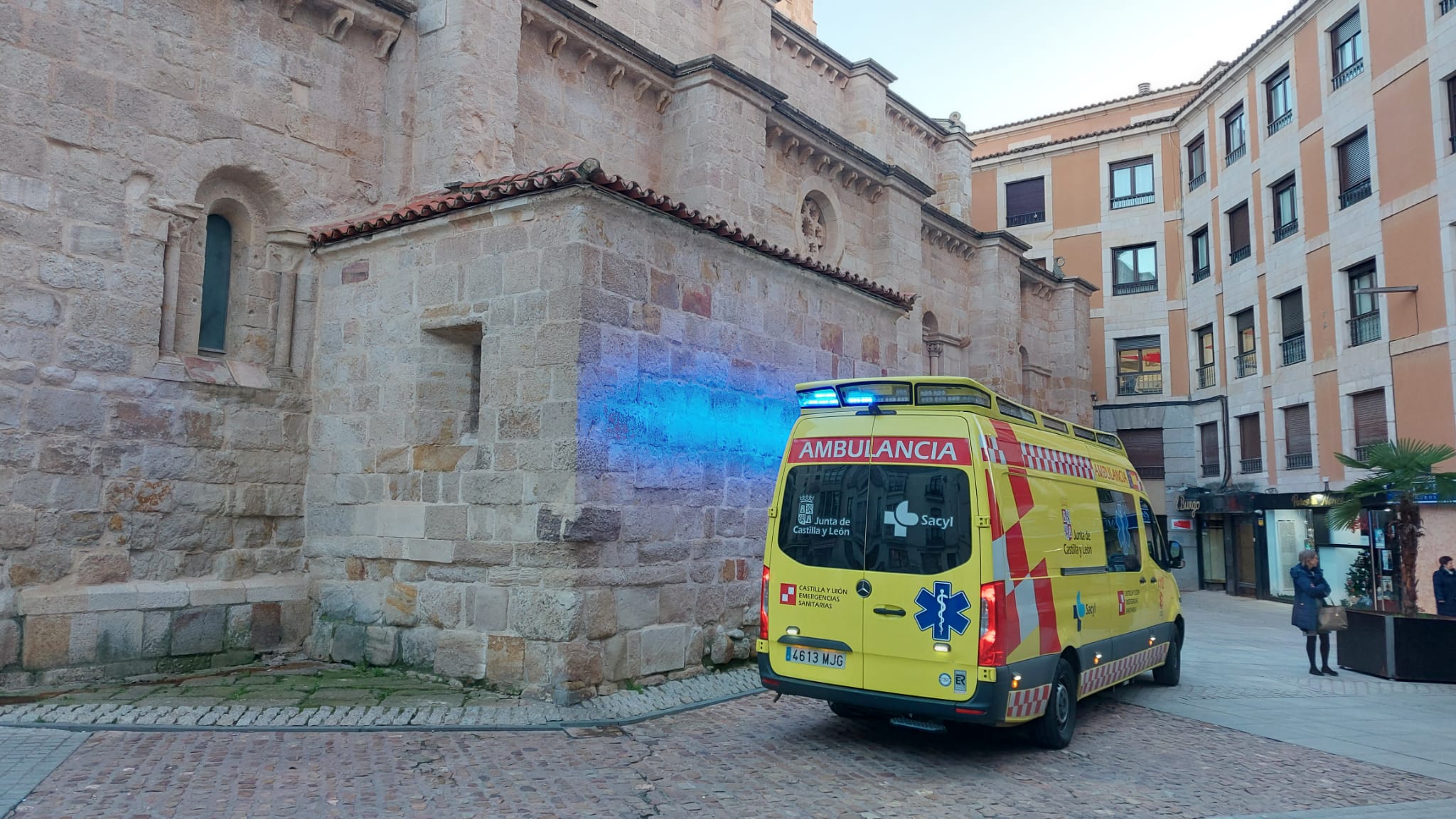 Ambulancia Plaza Santiago.