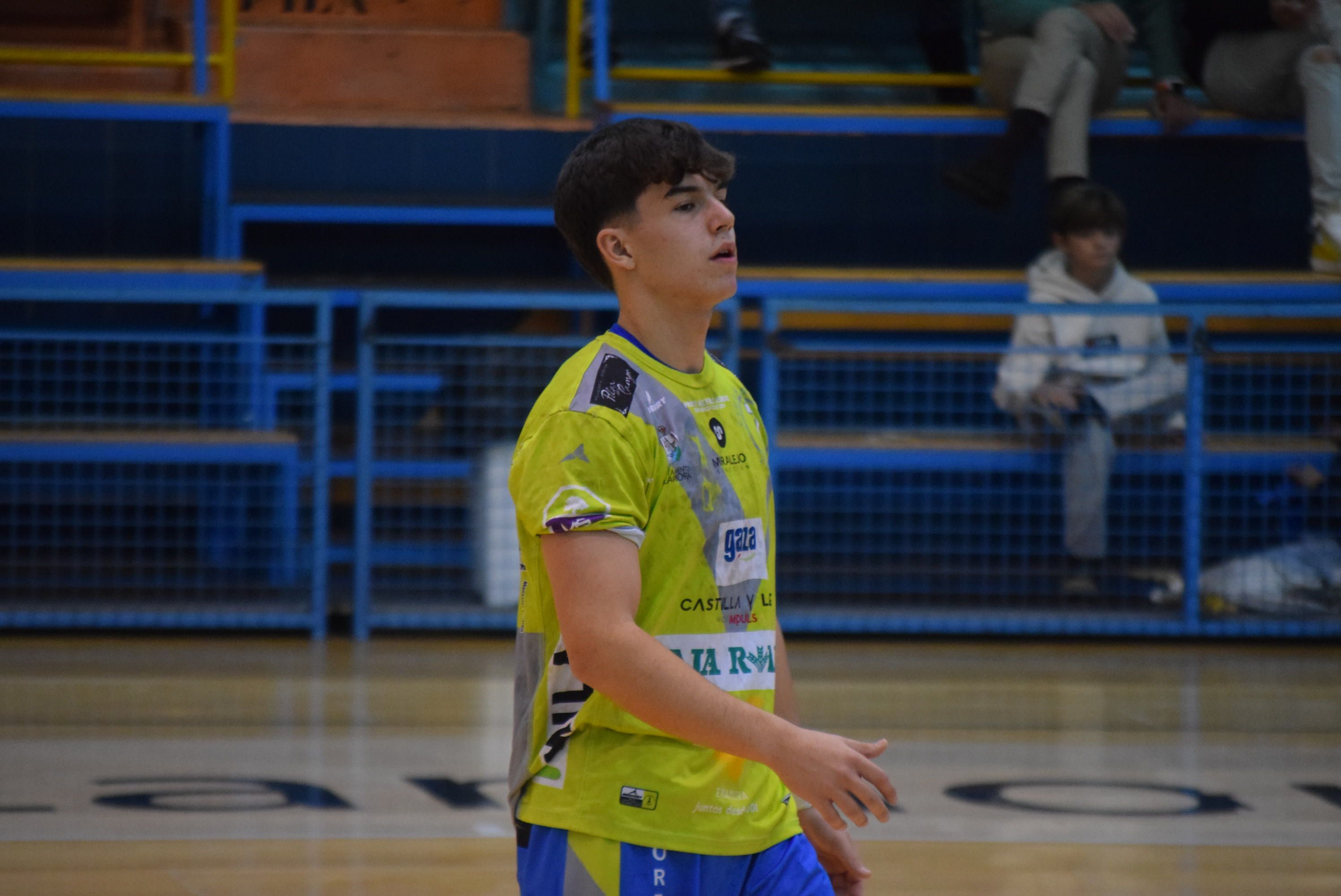 Iago Costas, jugador del Balonmano Zamora. Archivo.