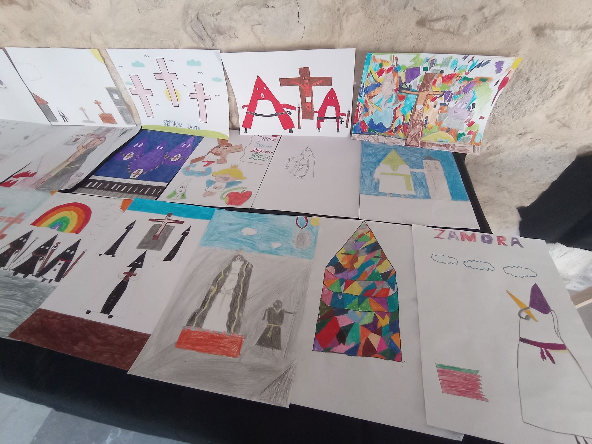 Exposición VI Concurso de Dibujo Infantil, Luz Penitente