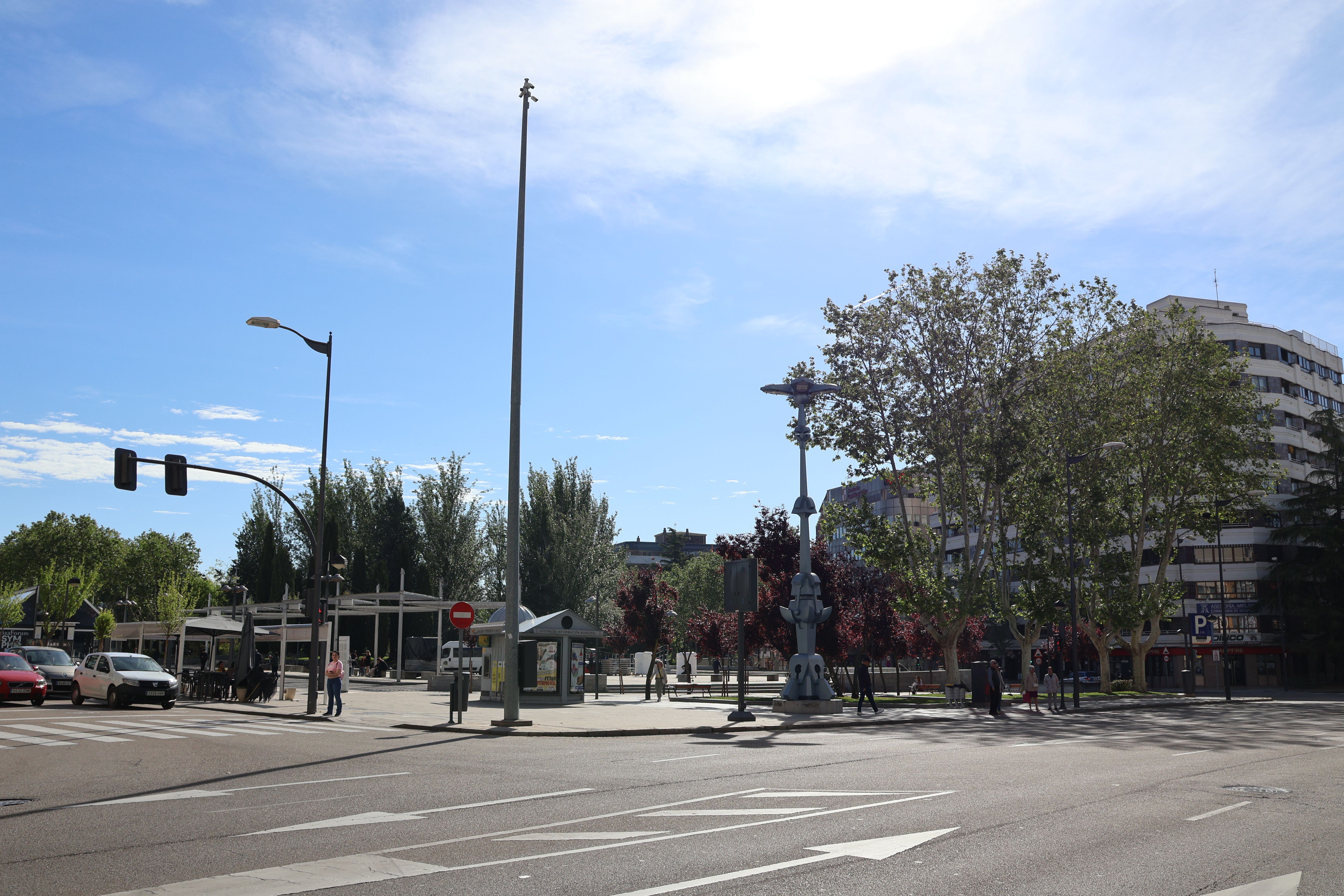 Tiempo despejado La Marina sol