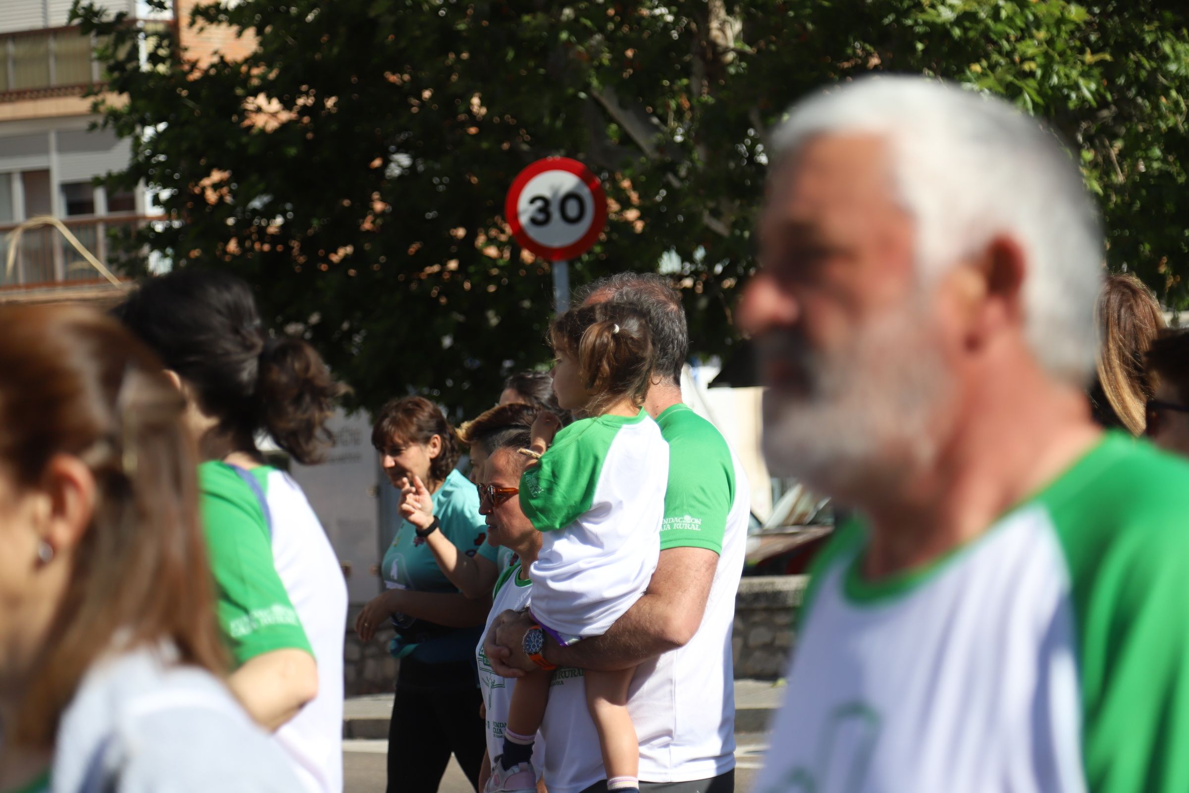 Andarines y patinadores en la IX edición de la carrera El Cerco de Zamora. FOTO: María Lorenzo