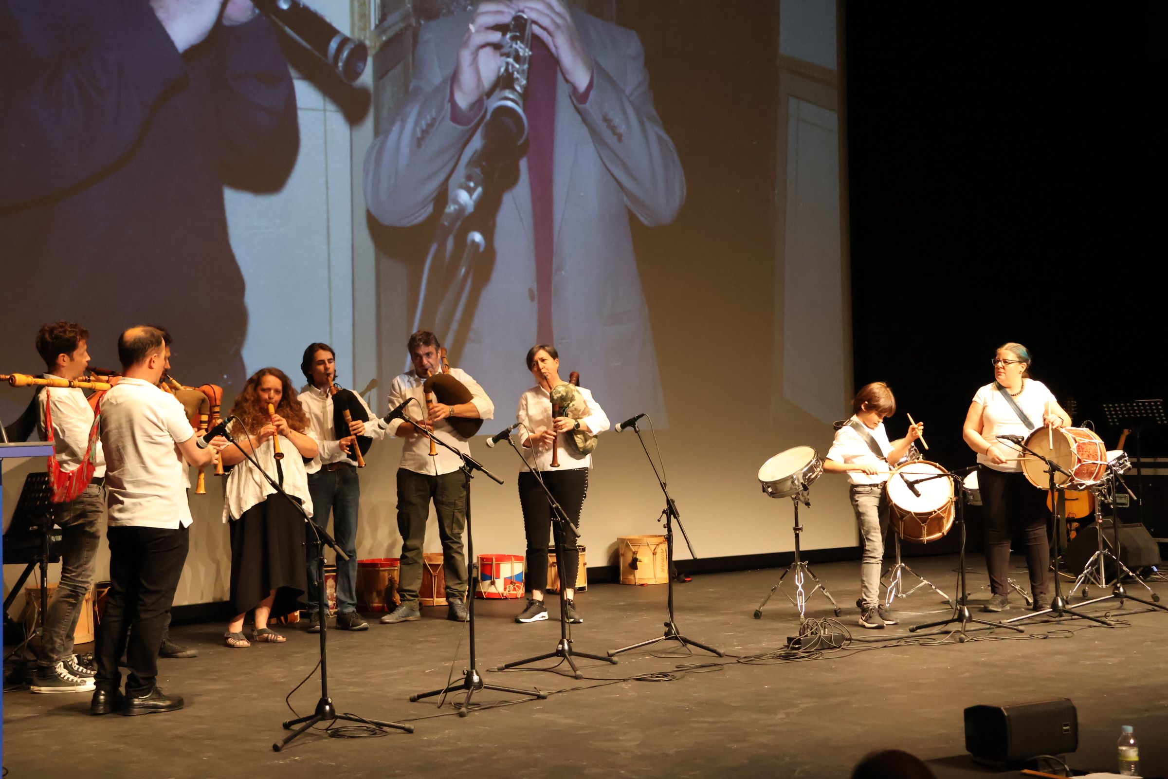 Actuación fin de curso de la Escuela de Folklore de Zamora