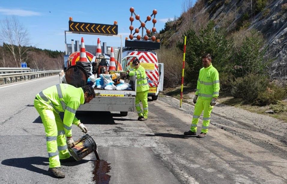 Obras en carretera. Archivo.