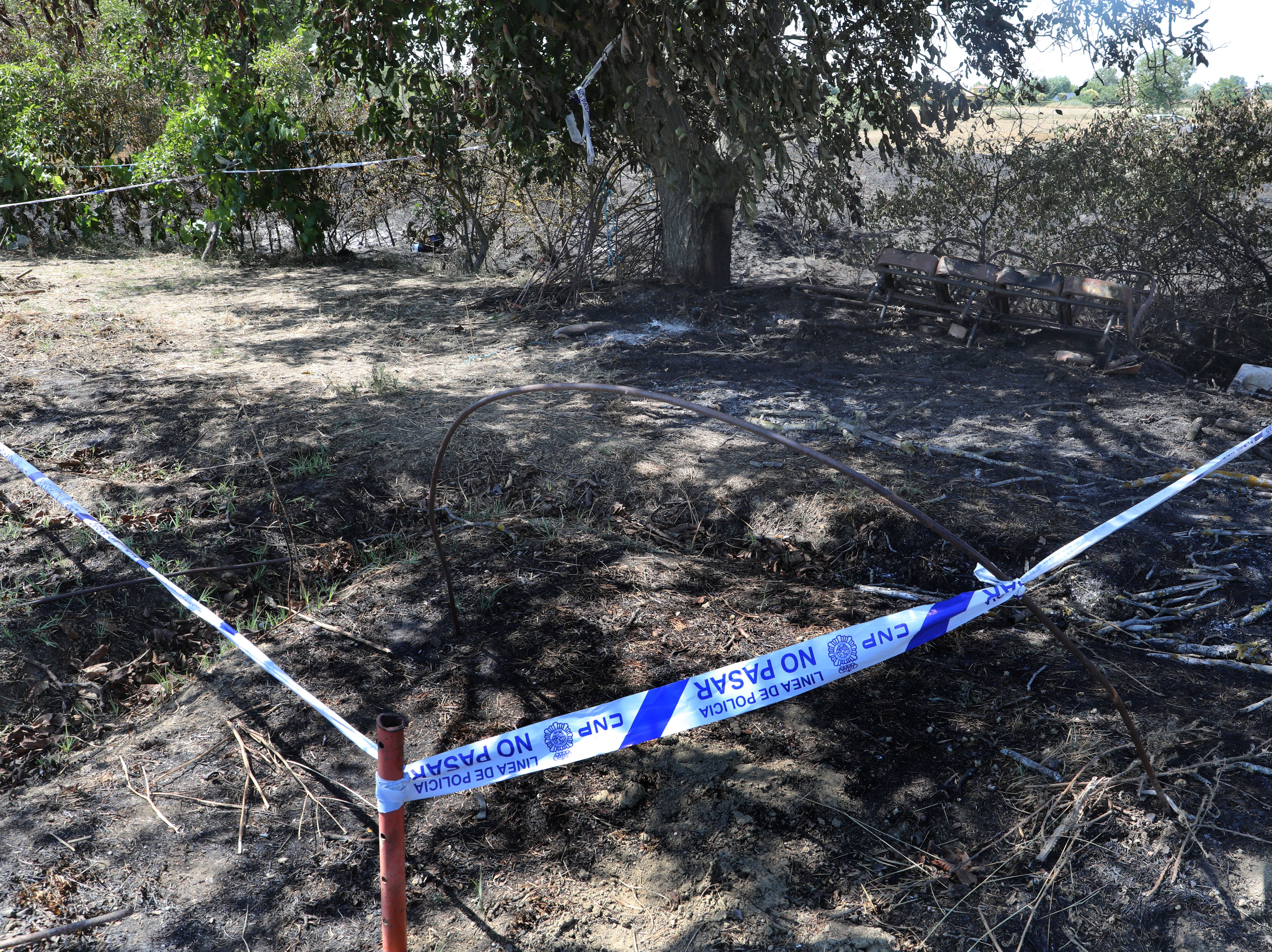 Brágimo  ICAL. Lugar donde ha aparecido el cadáver de un hombre de 79 años entre los restos del incendio en una tierra de cultivo en Palencia