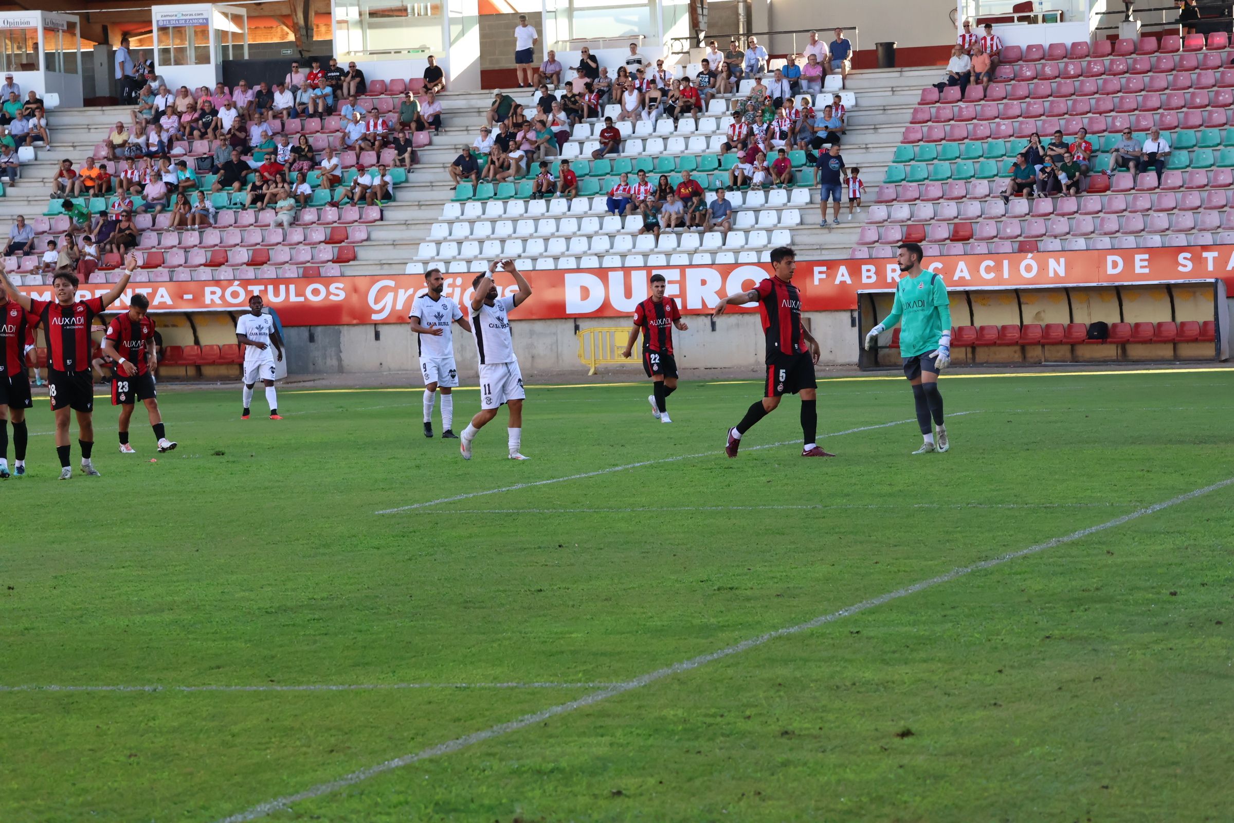 Partido amistoso del Zamora CF - AD  Unión Adarve.Ruta de la Plata.