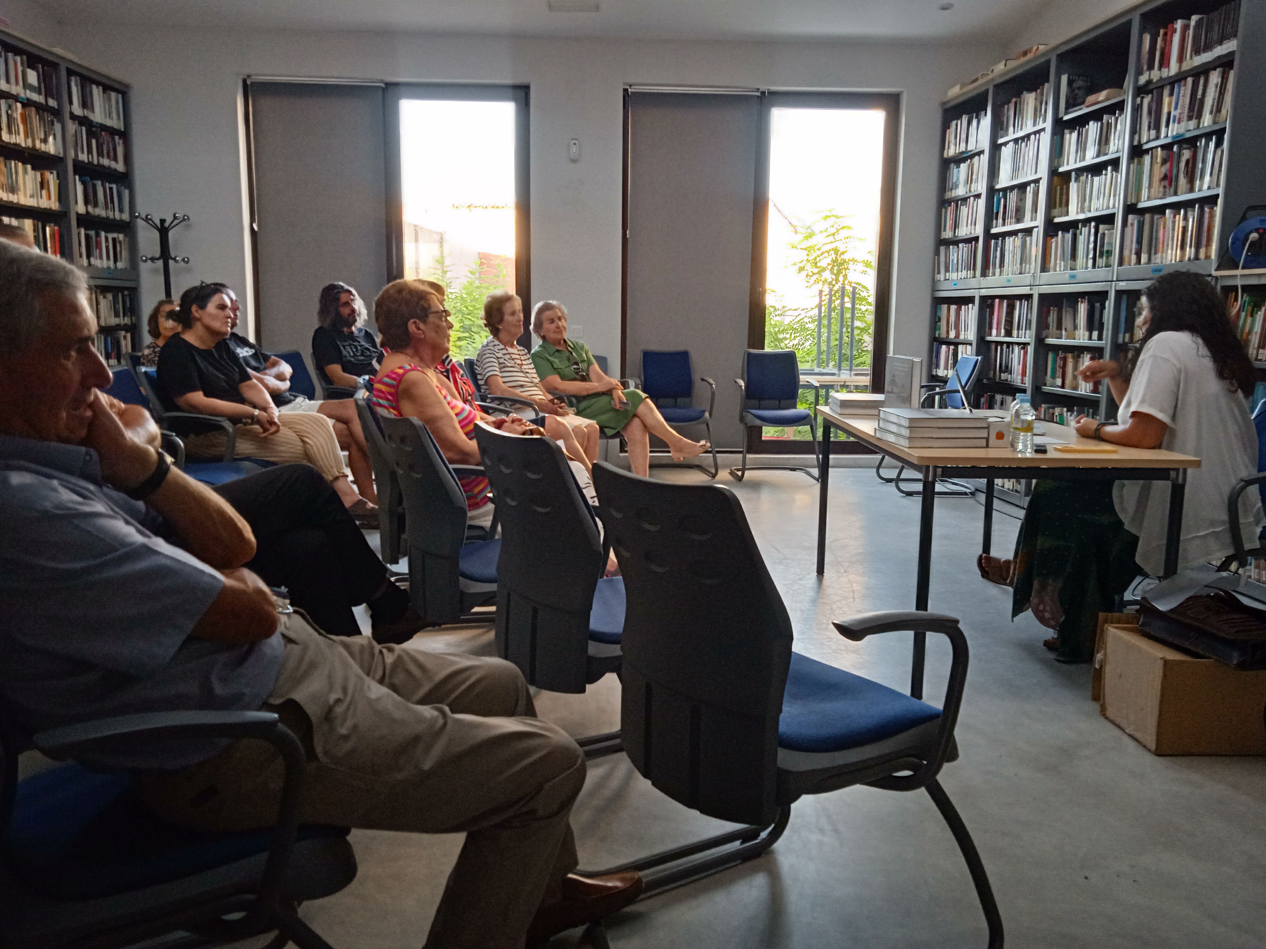 Presentación «Palomares singulares de España» Biblioteca de Villalpando.