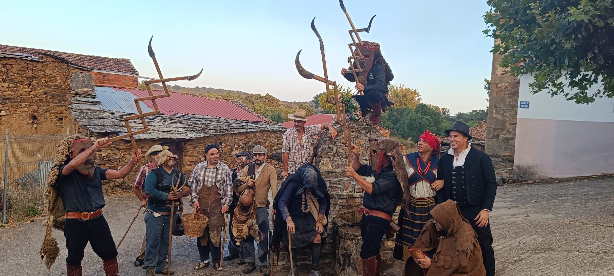 El 'Atenazador' de San Vicente viste el verano de tradición