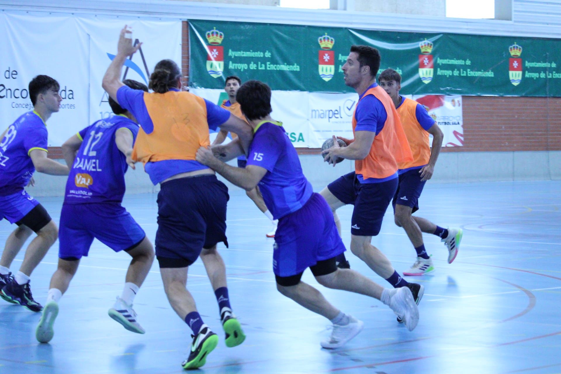 Un instante del encuentro-Balonmano Zamora 