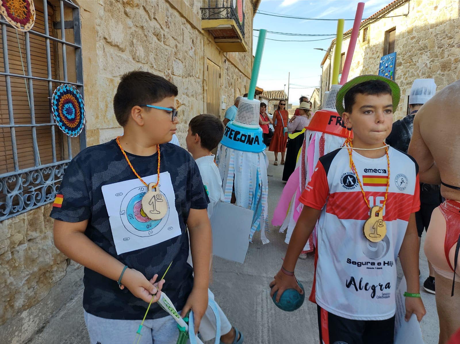 Desfile de disfraces en San Marcial 