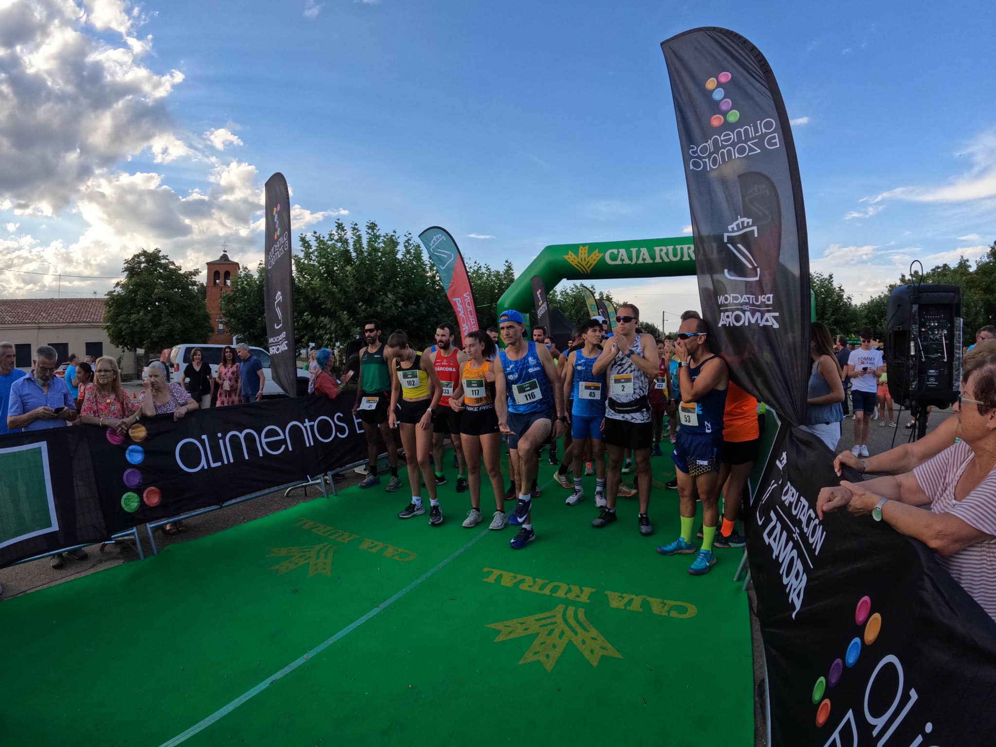 La 'Carrera de la Sandía' regresa a Morales de Rey con una nueva edición del Cross de la Ribera del Eria