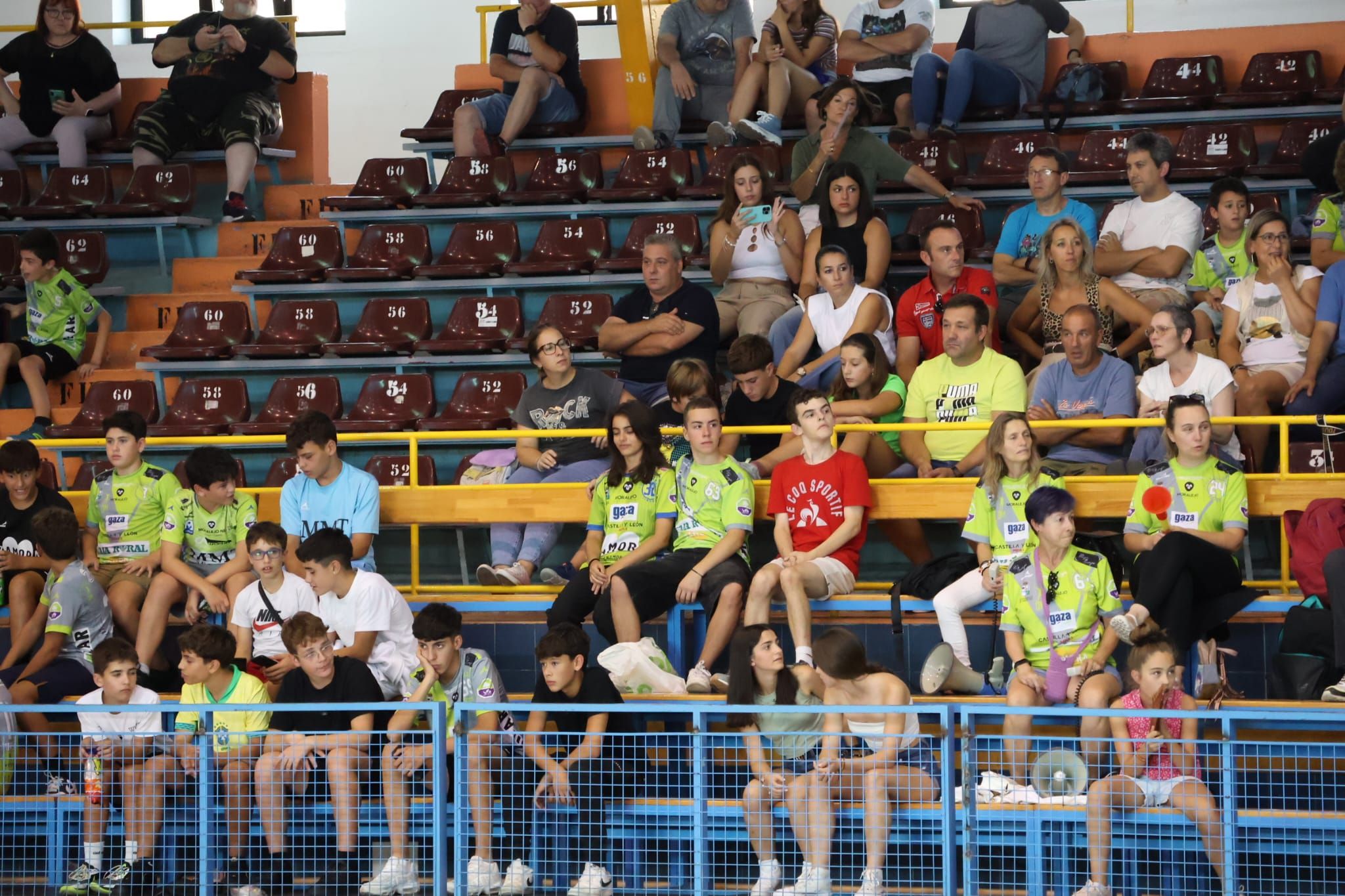 Partido amistoso del Balonmano Zamora y Ademar León B