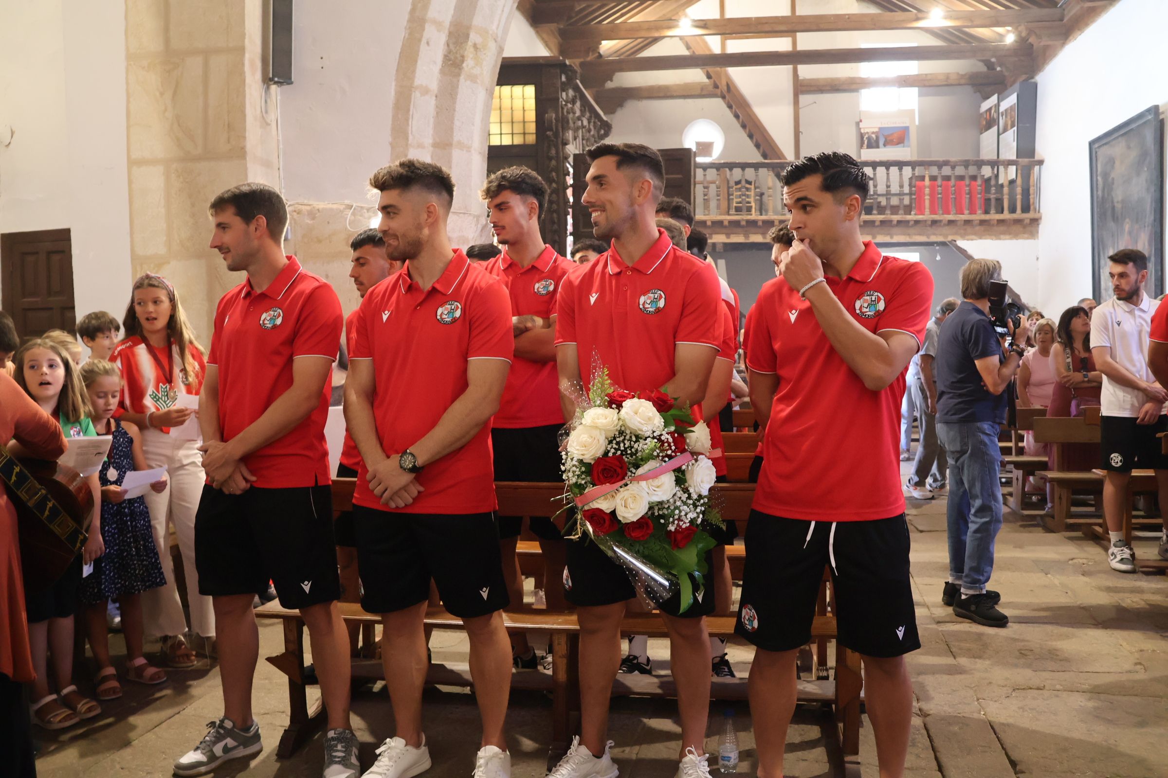 Ofrenda florar del Zamora CF