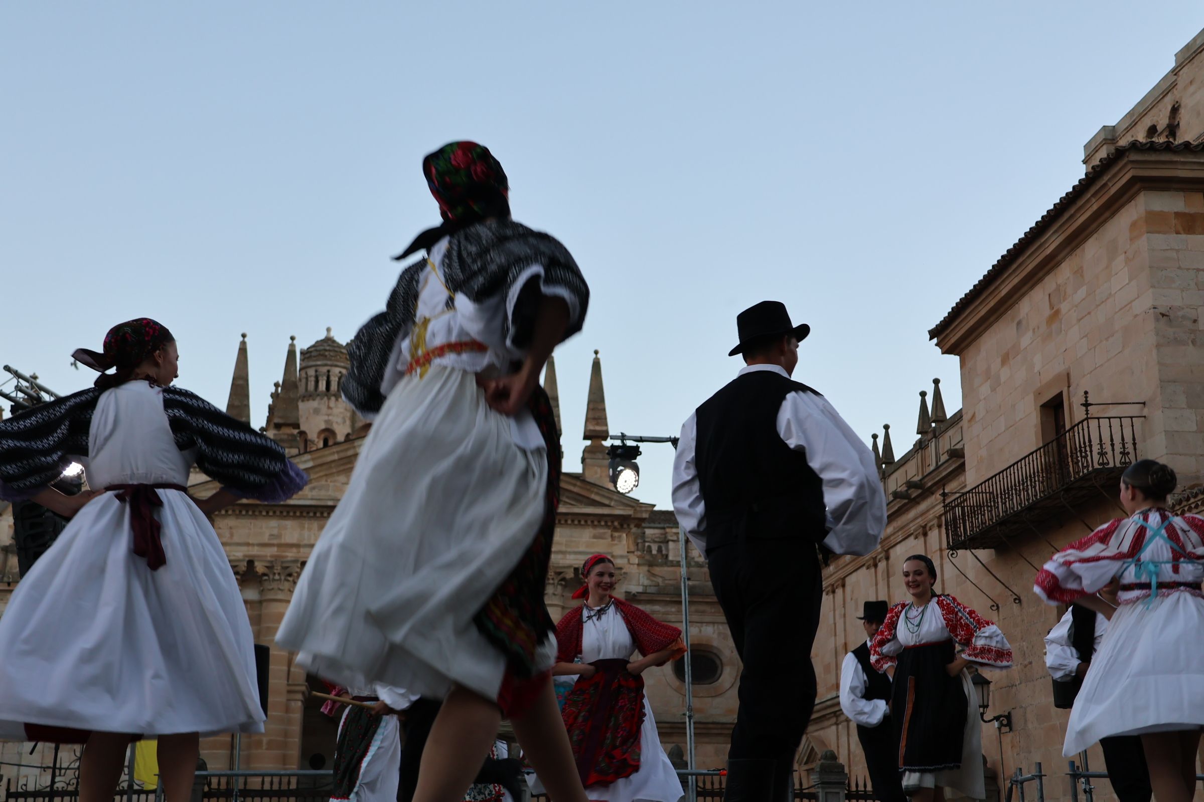 II Gala Festival Internacional de Folklore (24)