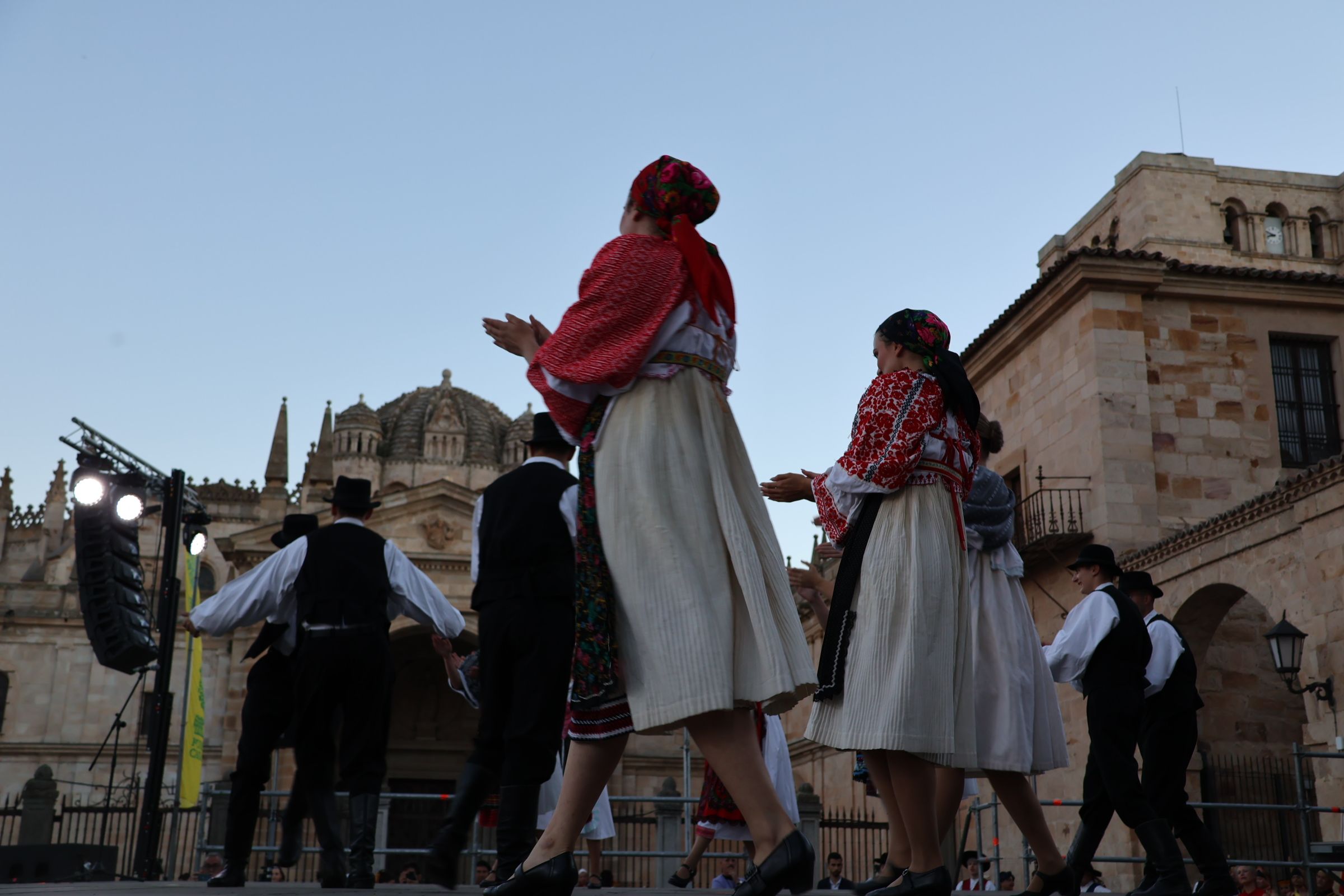 II Gala Festival Internacional de Folklore (26)