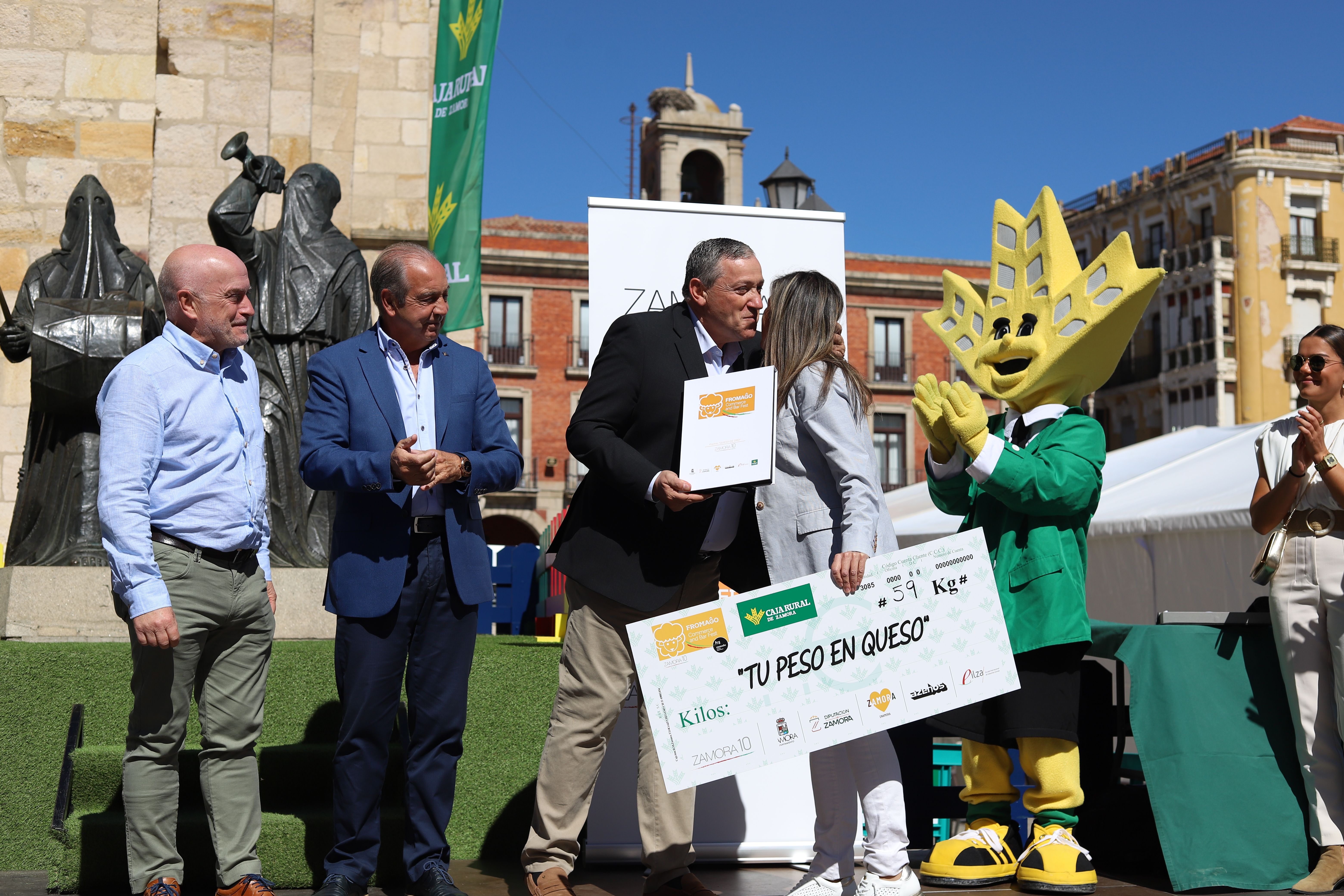 Así se ha vivido la entrega de premios del comercio Fromago 2024 