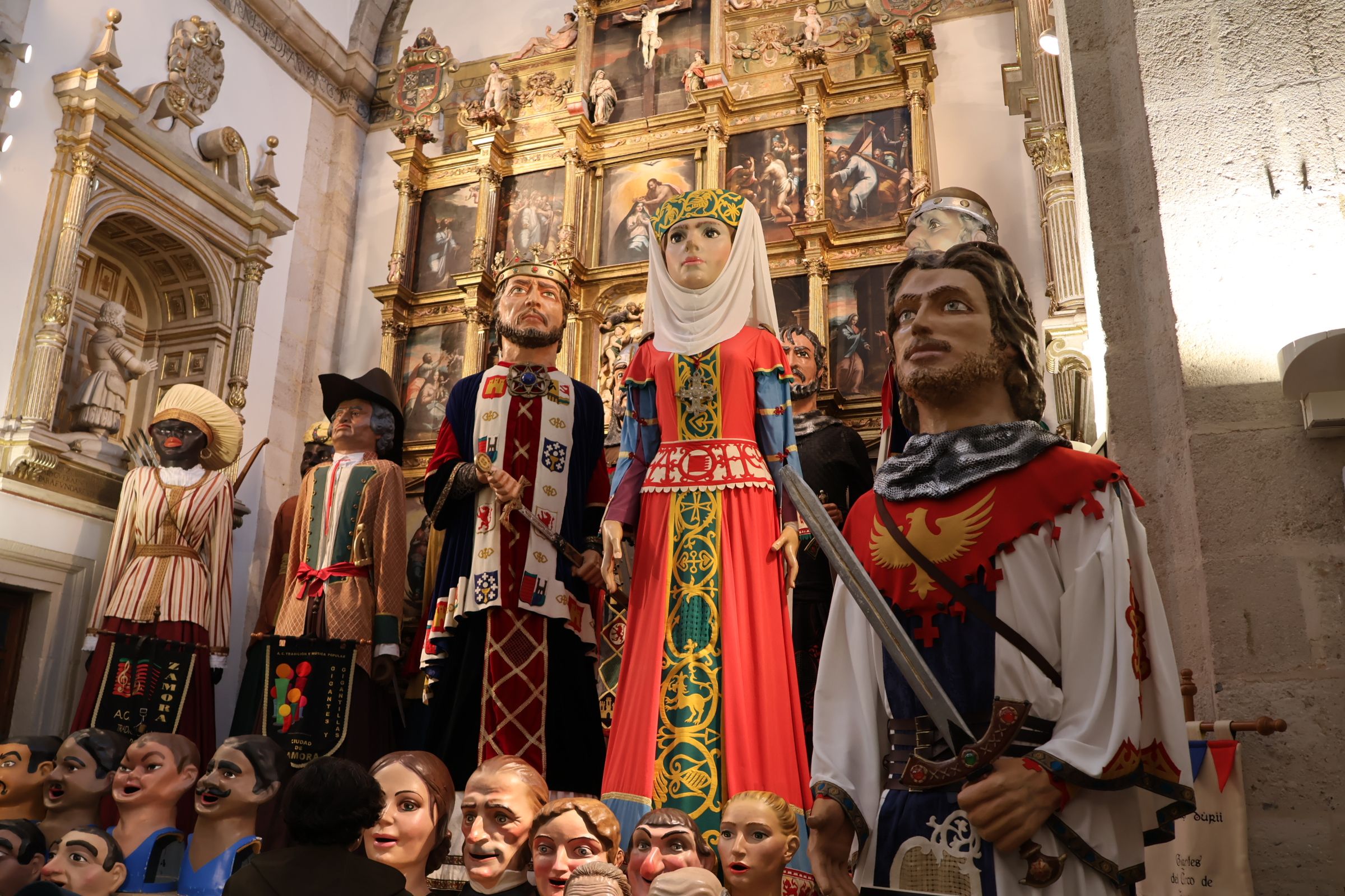 II Encuentro Internacional de Gigantes y Cabezudos