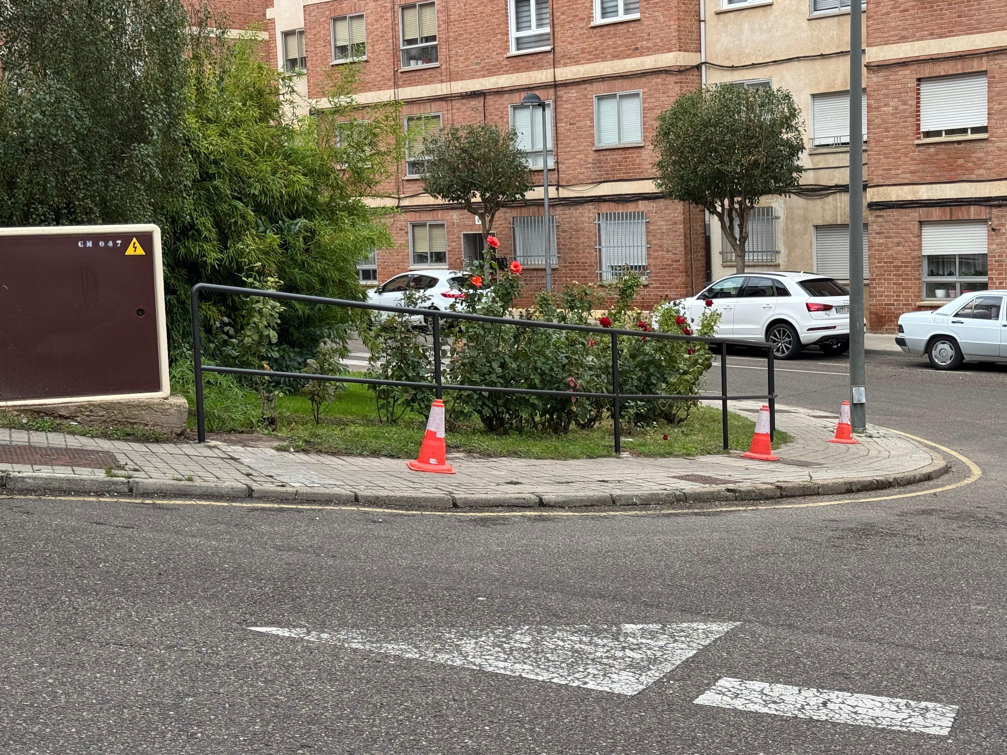 Subir la cuesta de la calle Libertad será ahora más fácil y seguro 