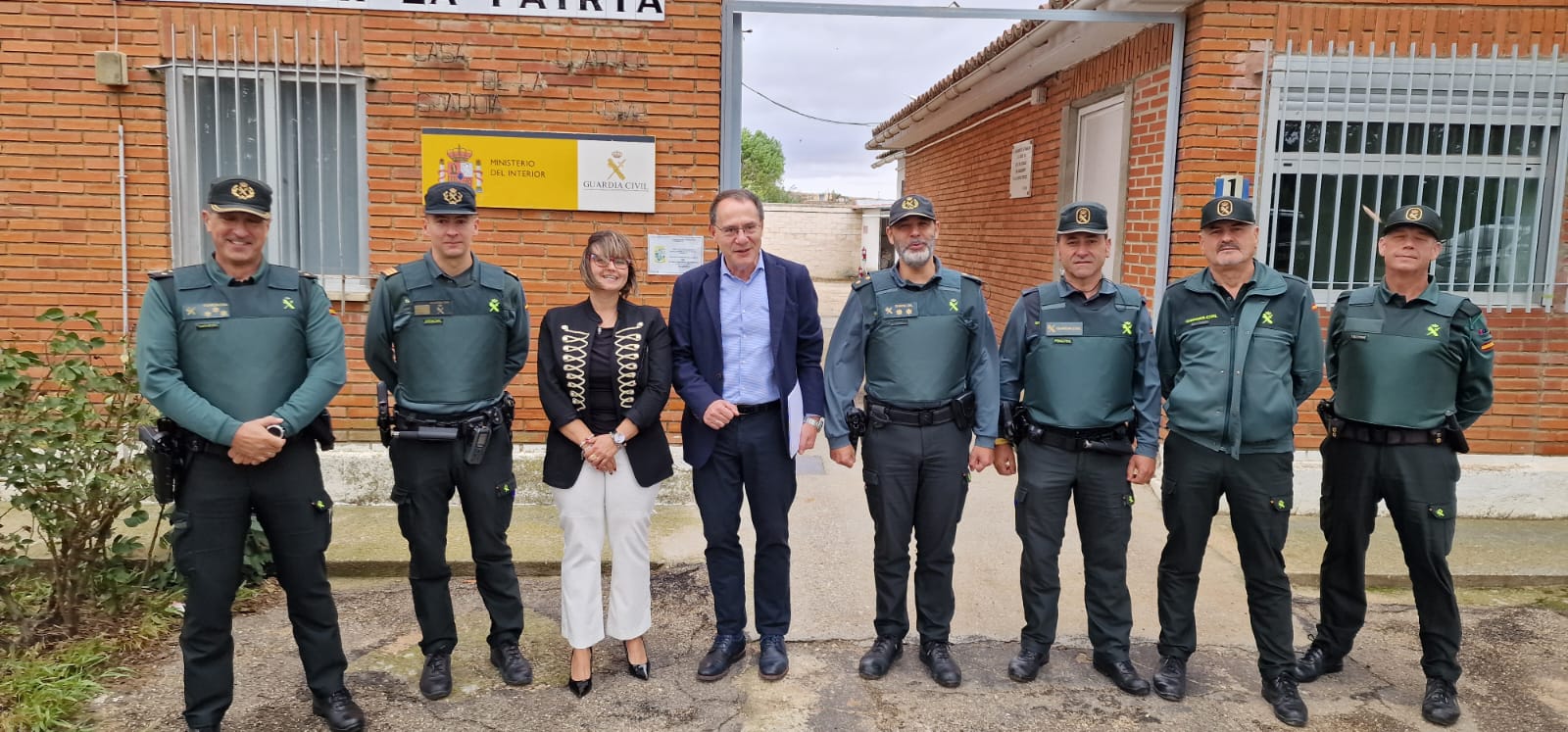 Blanco prosigue su ronda de visitas a los cuarteles de Guardia Civil A veces no valoramos la labor que hacen los agentes con los mayores en los pueblos