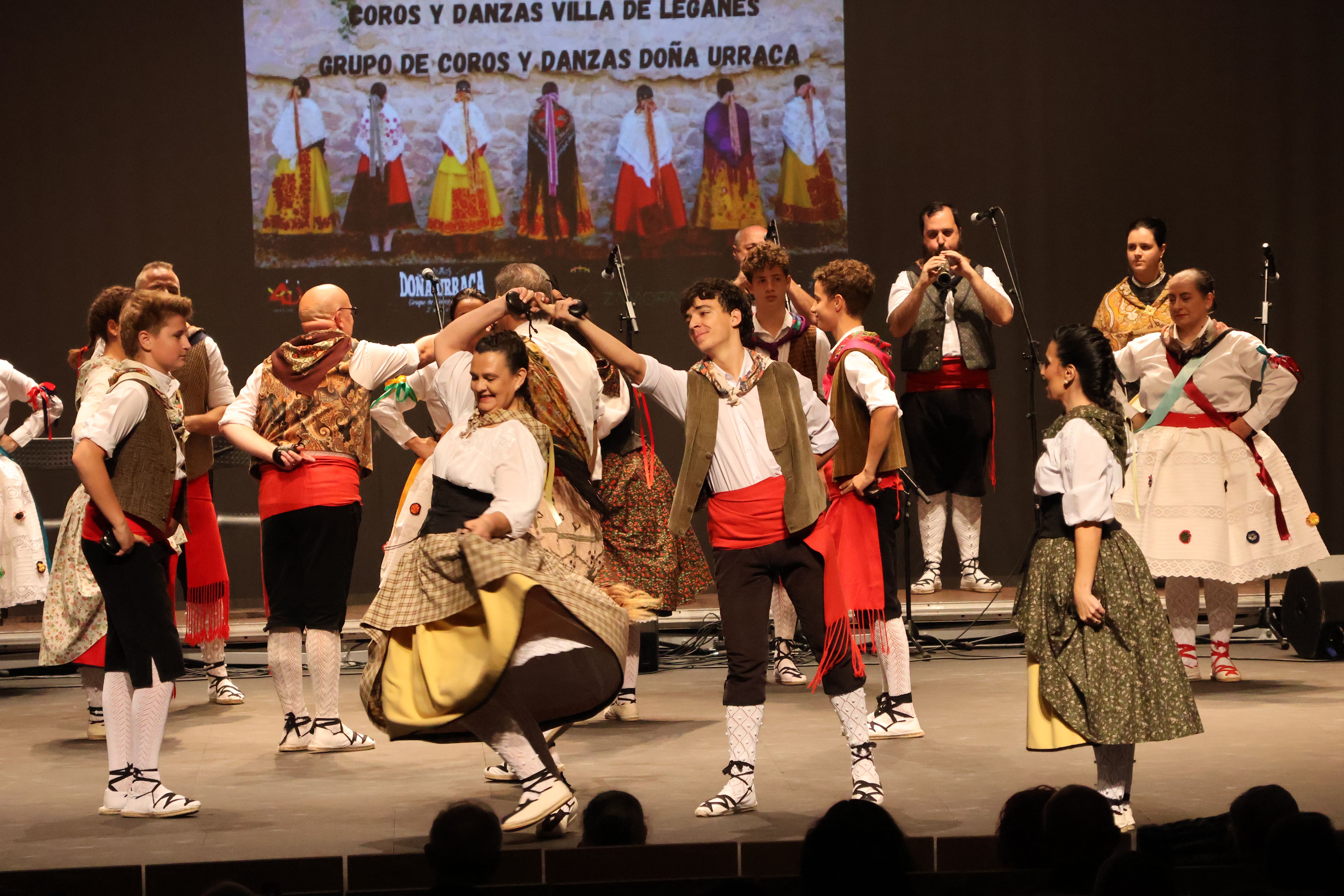 Festival Nacional de Folklore Doña Urraca 