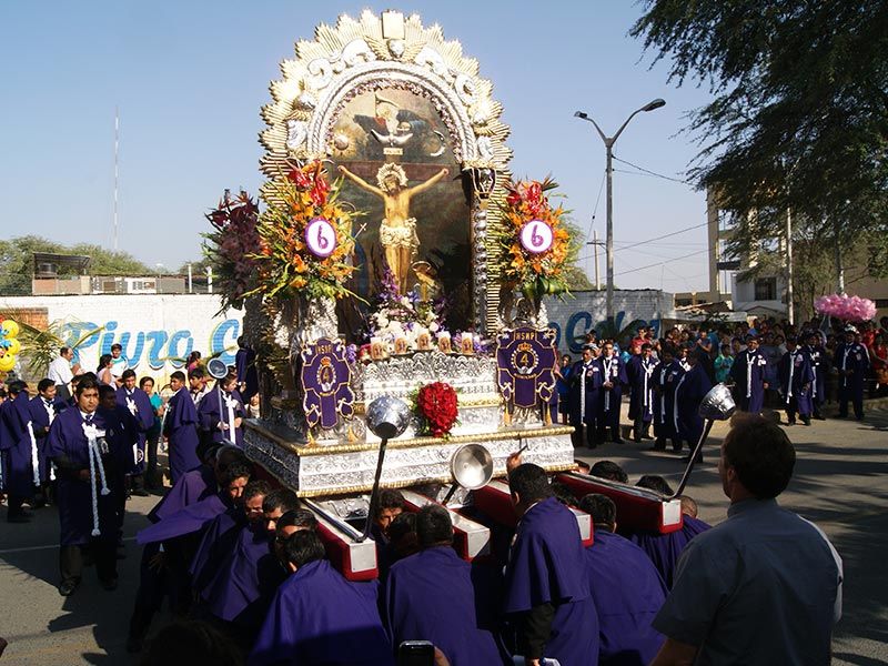 Festividad del Señor de los Milagros en Perú Foto: santisimo.org