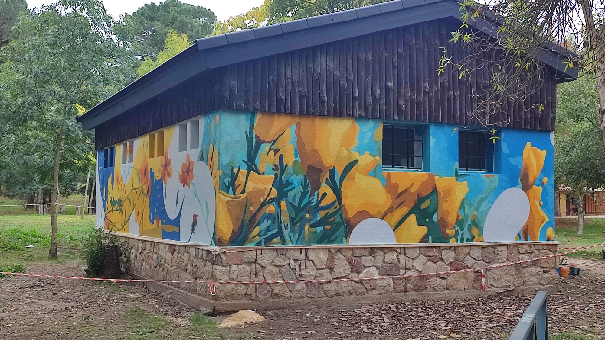 Mural en los baños de Valorio