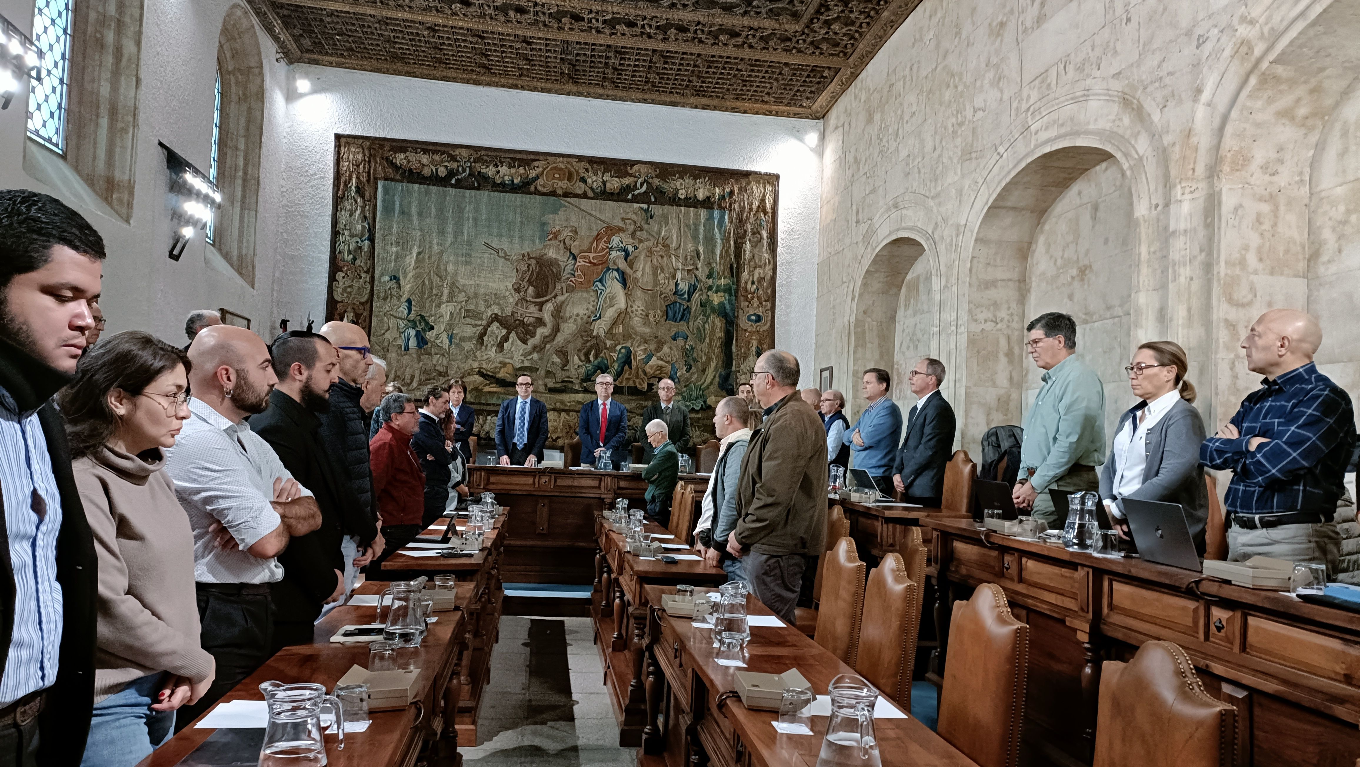 consejo de gobierno minuto de silencio 2