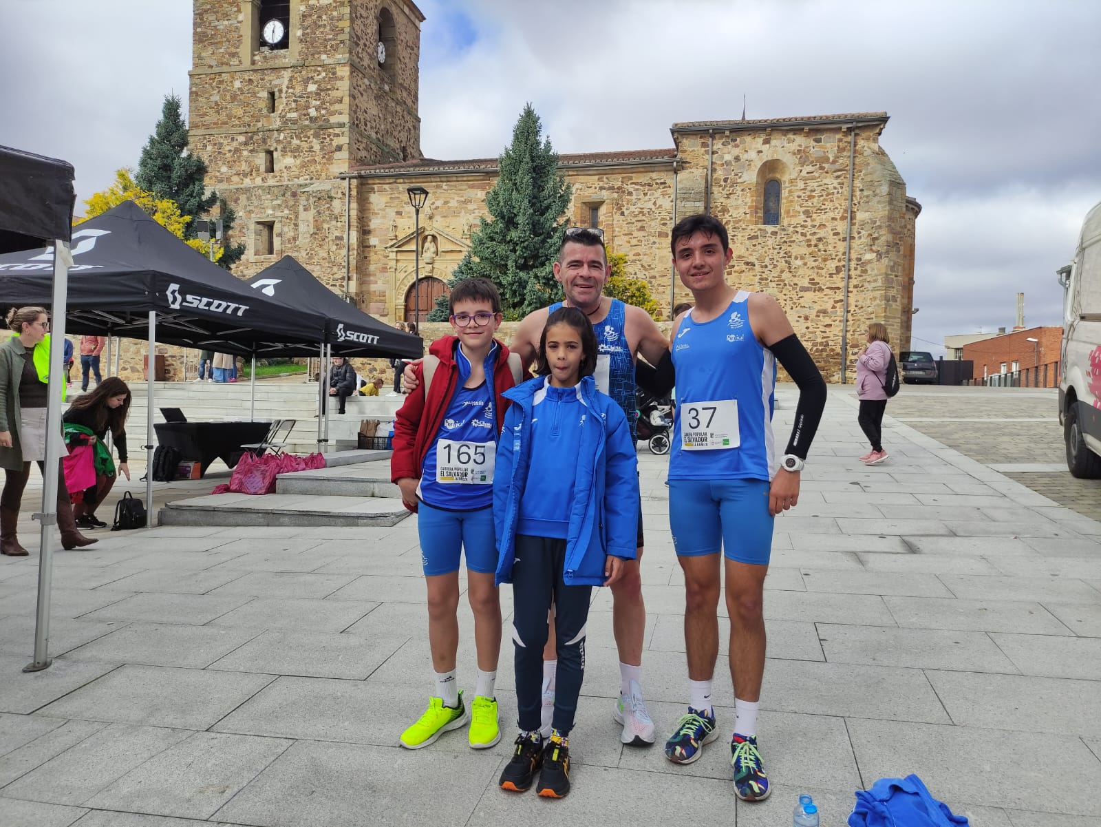 LA BAÑEZA EQUIPO Benavente Atletismo