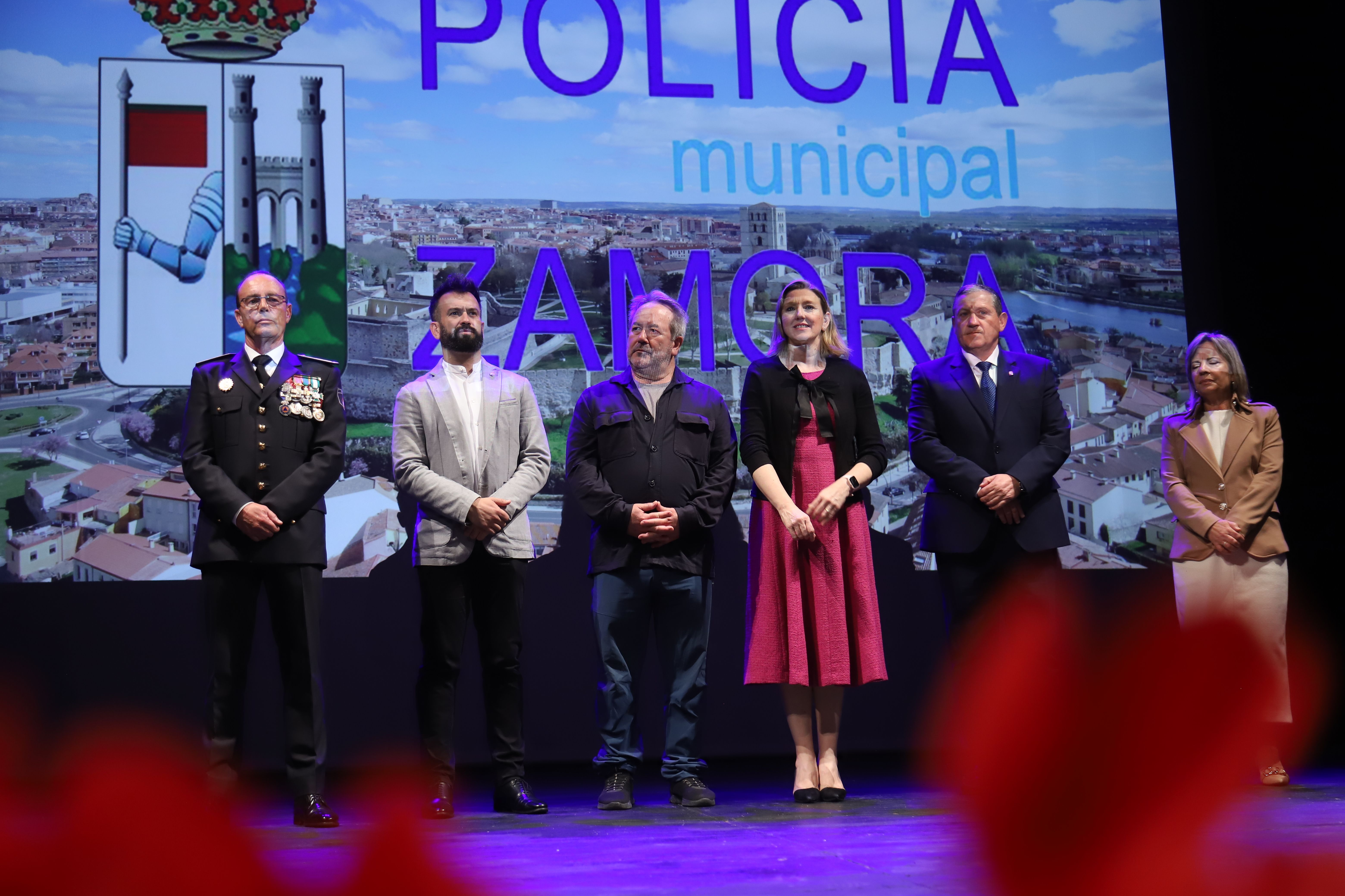 Reconocimiento a los agentes zamoranos 