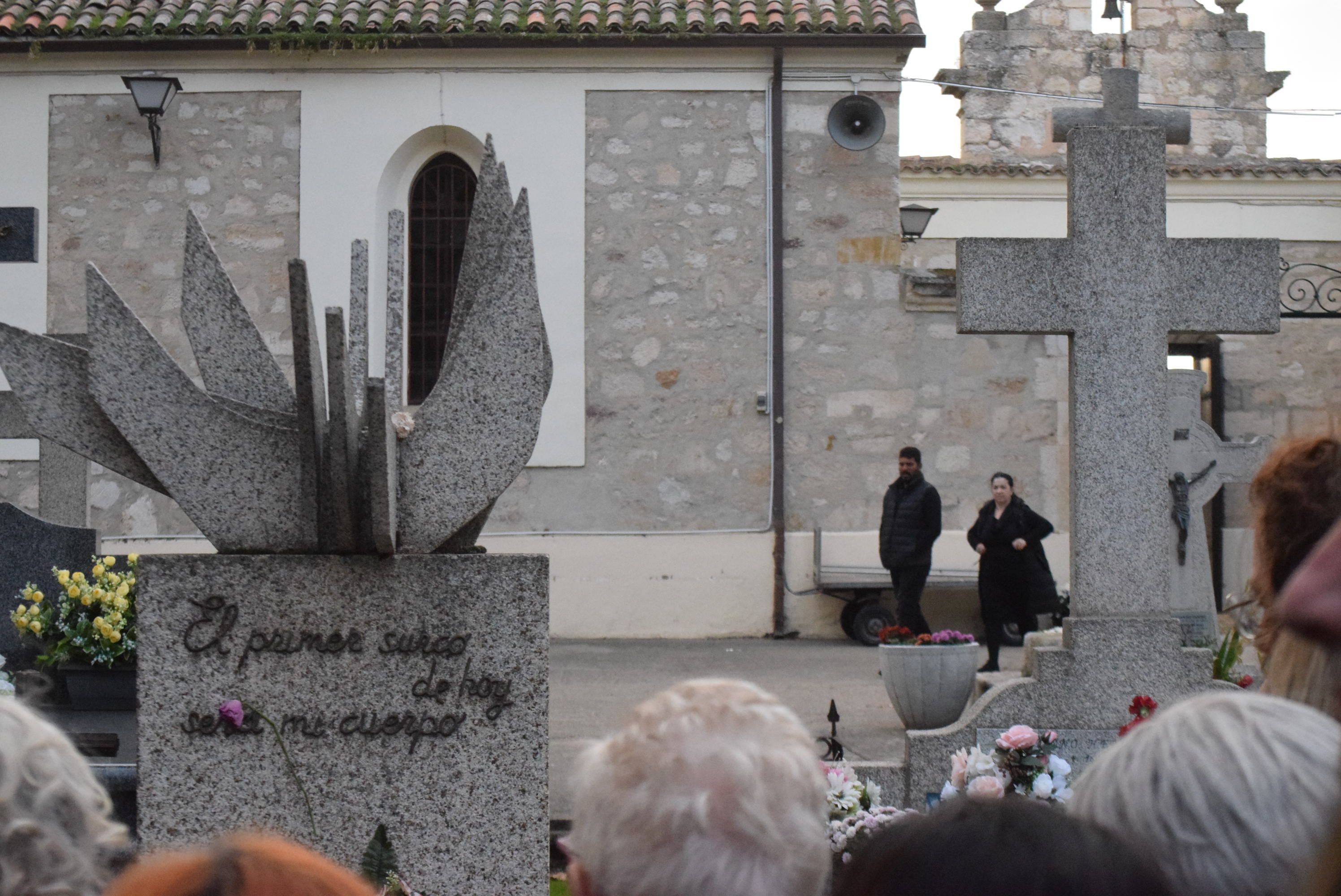 Ruta por el Cementerio Municipal de San Atilano