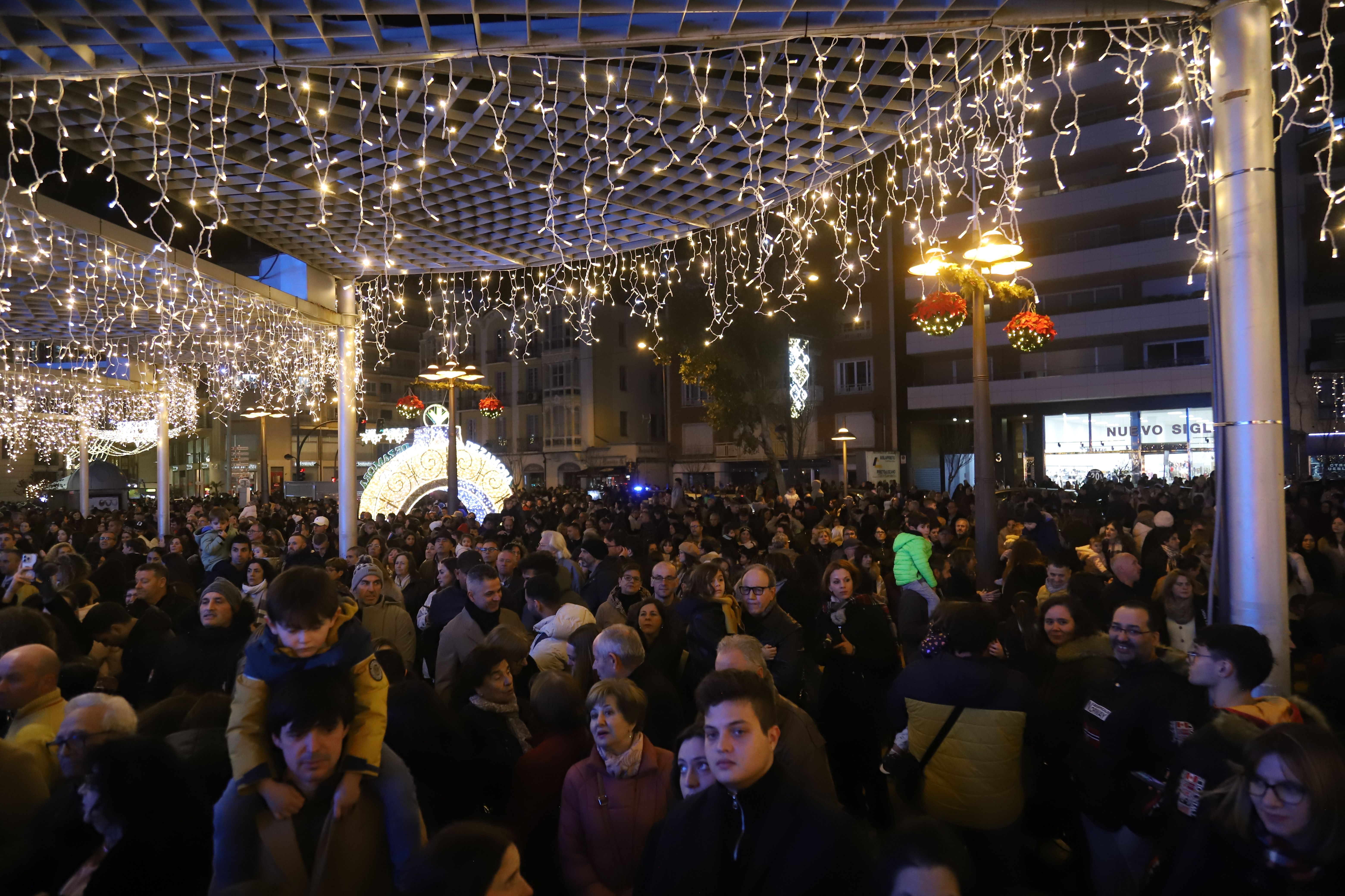 Encendido de la Plaza de los Sueños de Caja Rural 