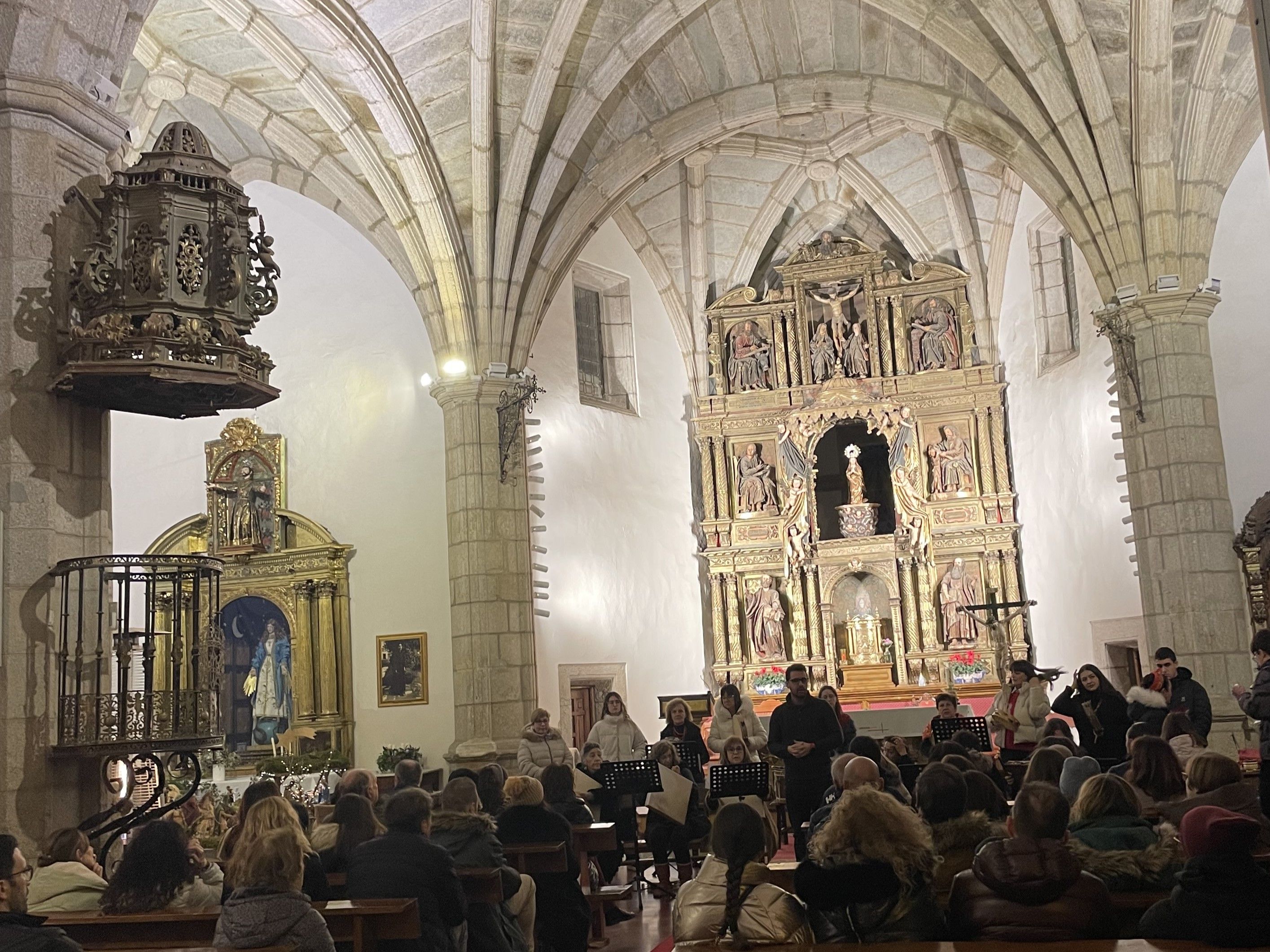 Escuela de Folklore Puebla de Sanabria concierto Navidad.