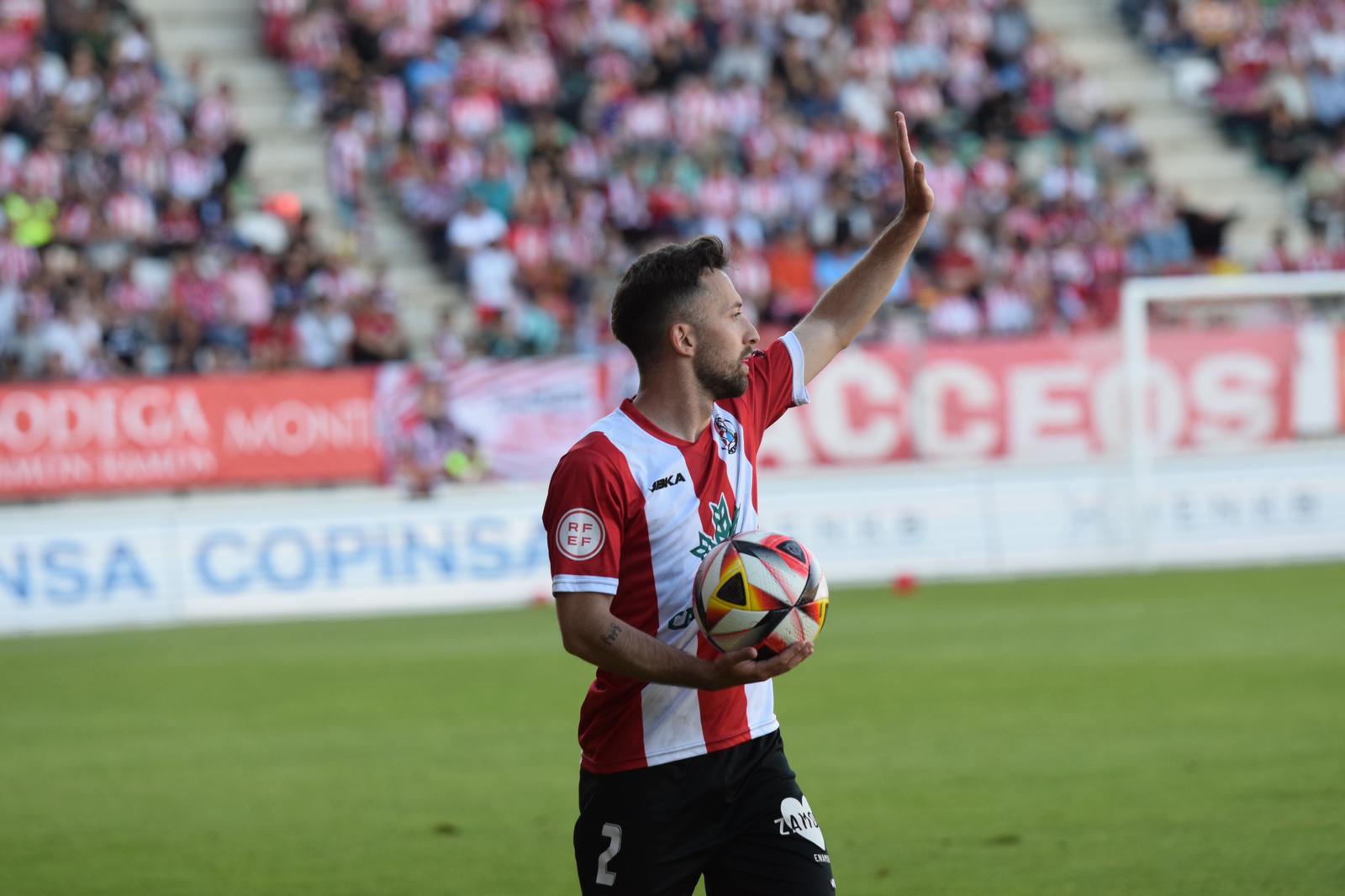 Carlos Parra en un partido la pasada temporada con el Zamora CF en el Ruta de la Plata. Zamora CF.