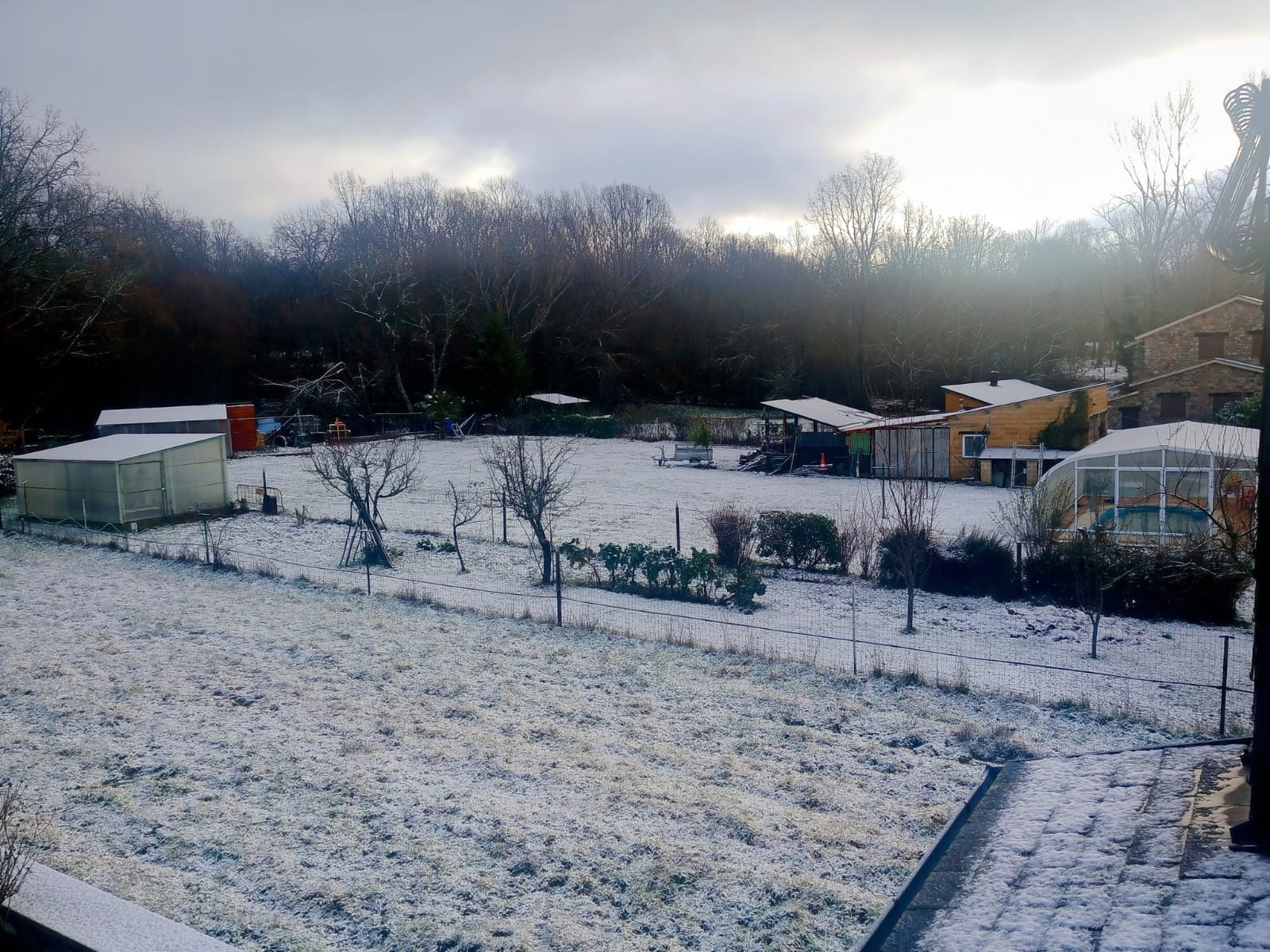 La espectacular estampa que deja la nieve este martes en Sanabria. Nieve en Robleda