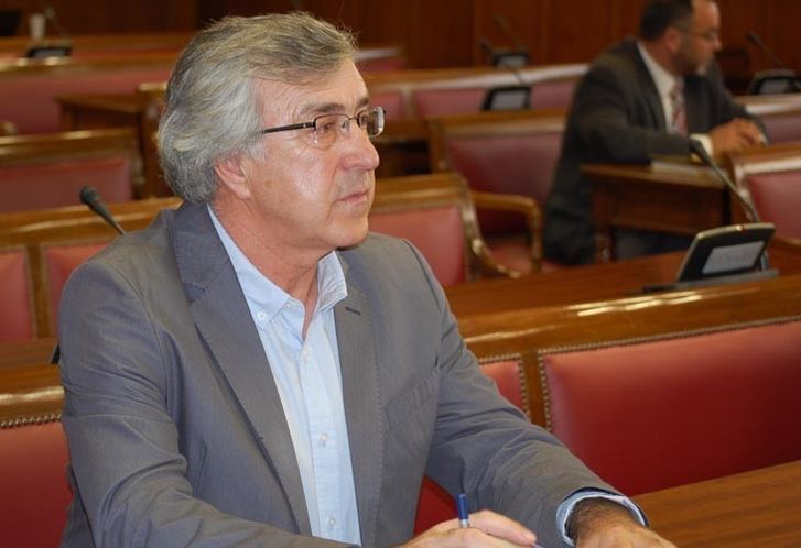  José Fernández pide que las tasas universitarias se reduzcan hasta los precios anteriores al 2012 