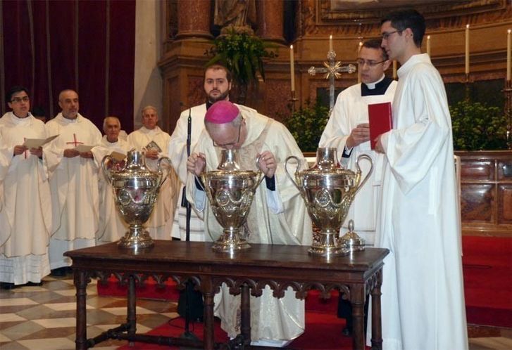  La Diócesis homenajea a 14 presbíteros en la Jornada Sacerdotal 